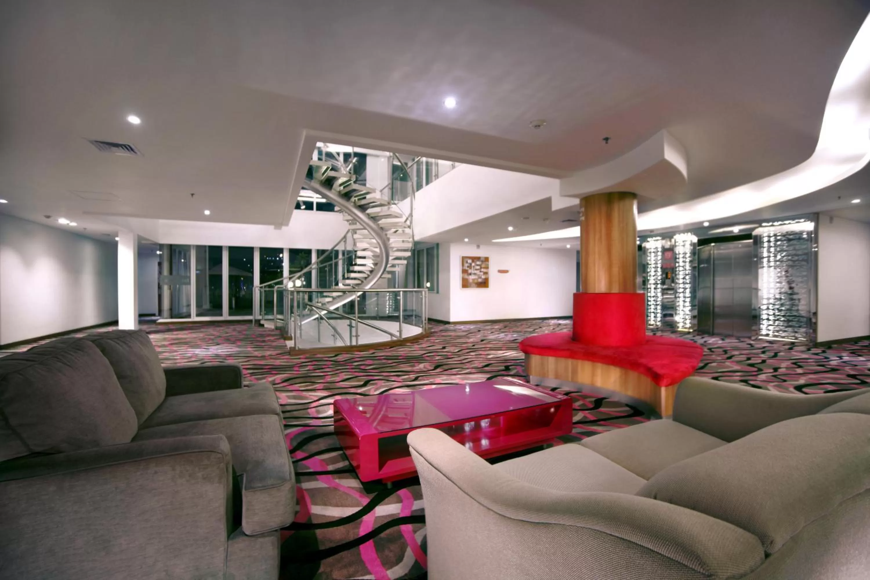 Lobby or reception in favehotel LTC Glodok