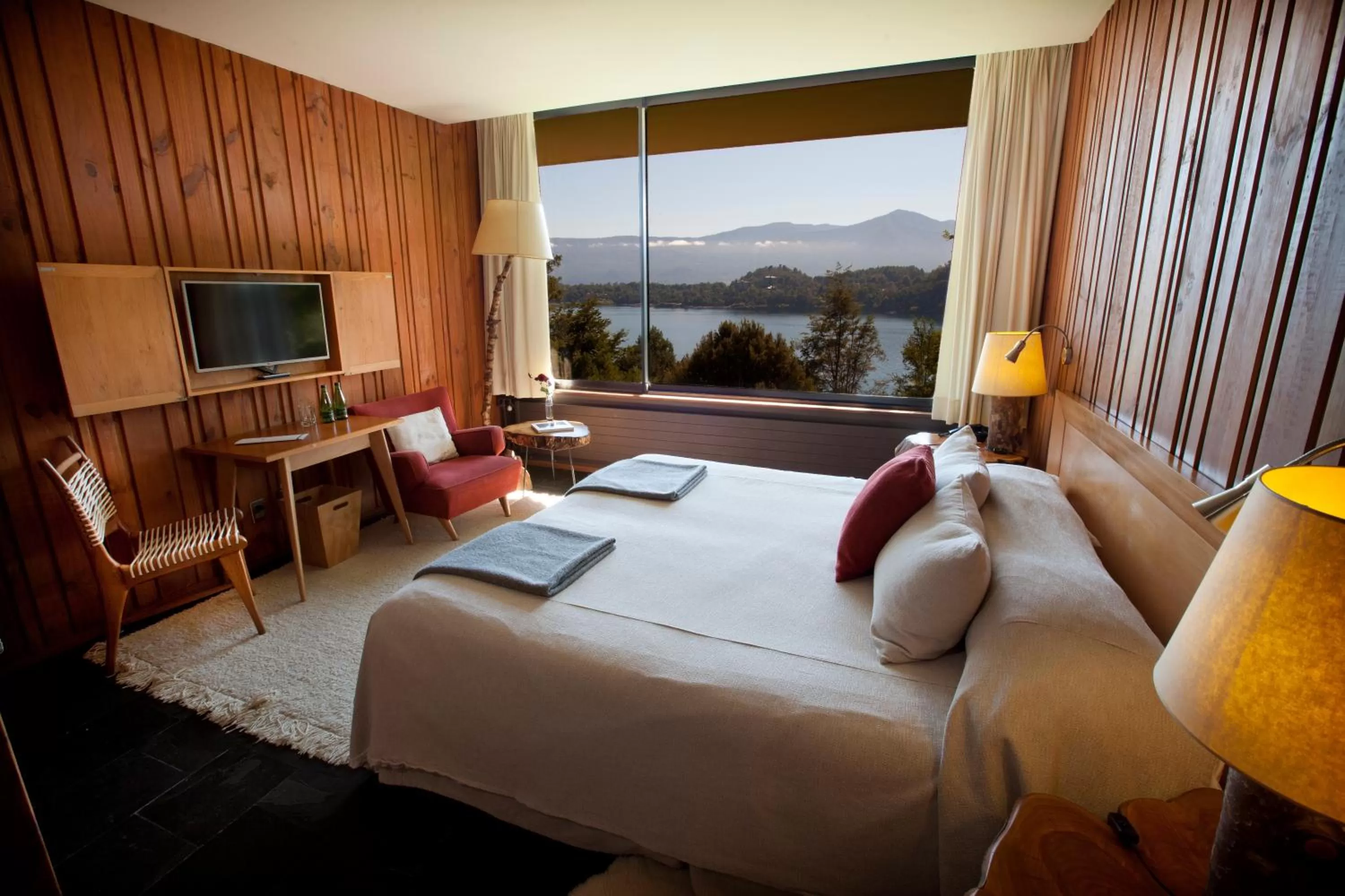 Photo of the whole room in Hotel Antumalal