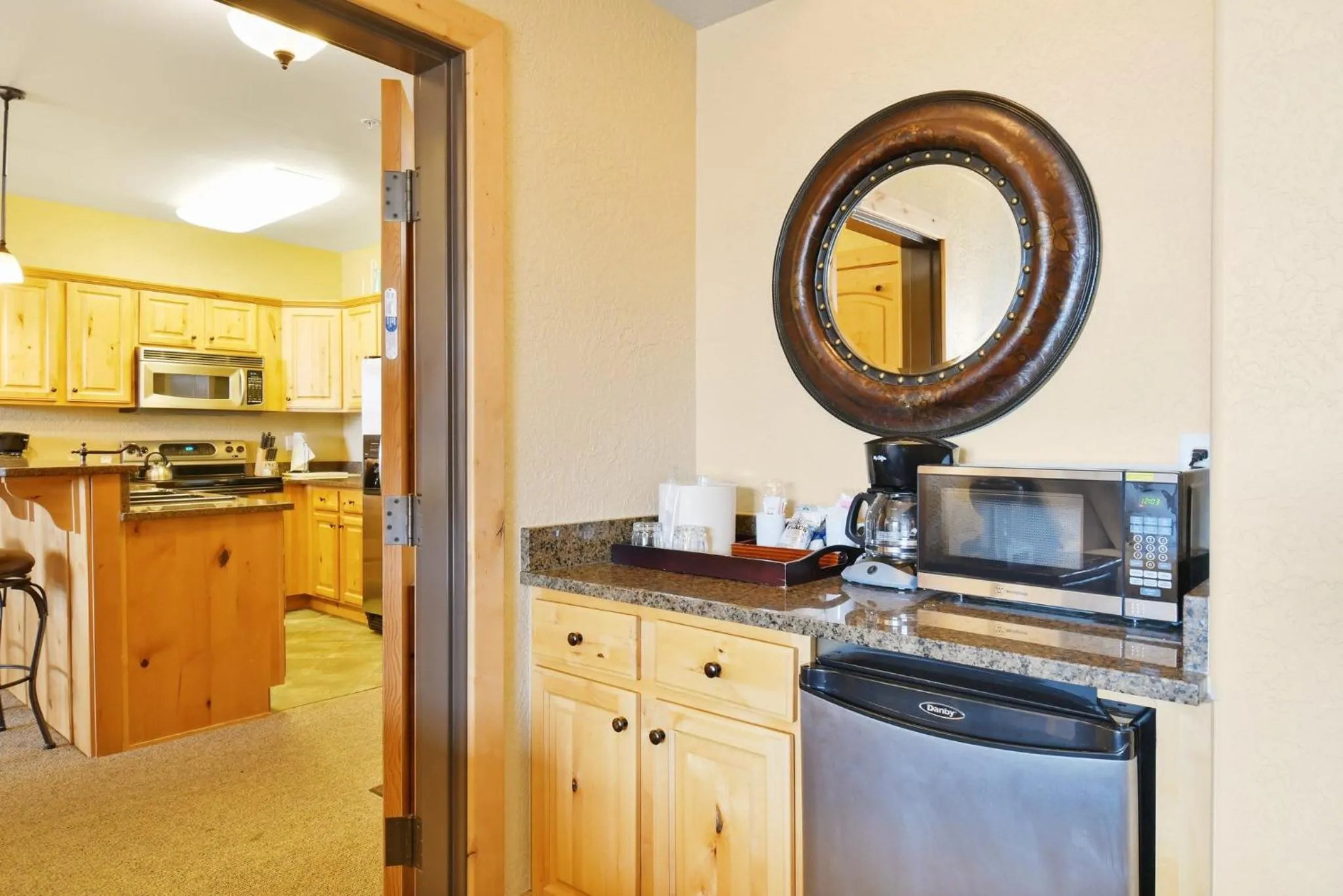 Kitchen or kitchenette in Silverado Lodge, Park City - Canyons Village by Vail Resorts