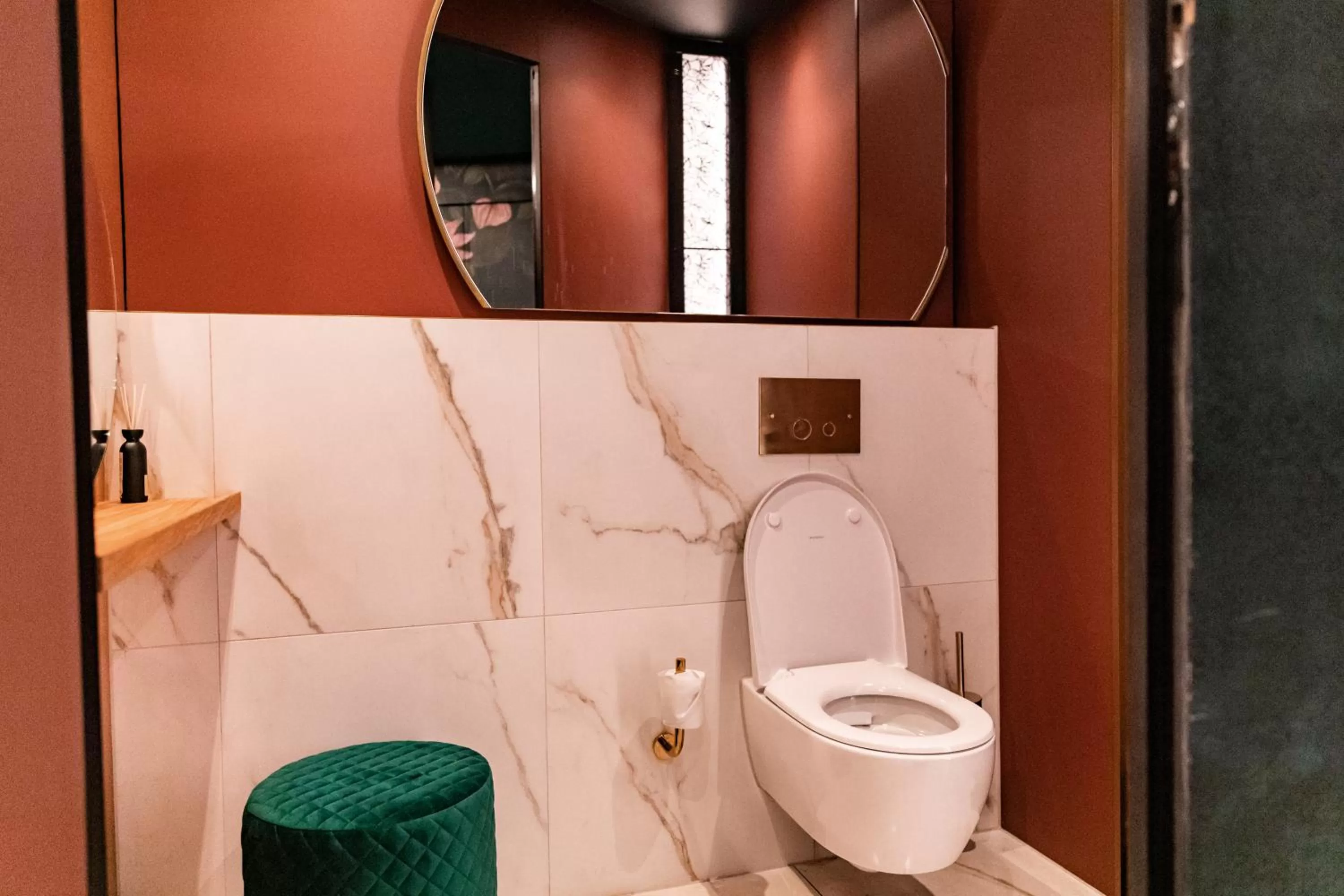 Toilet in Ambassador City Centre Hotel