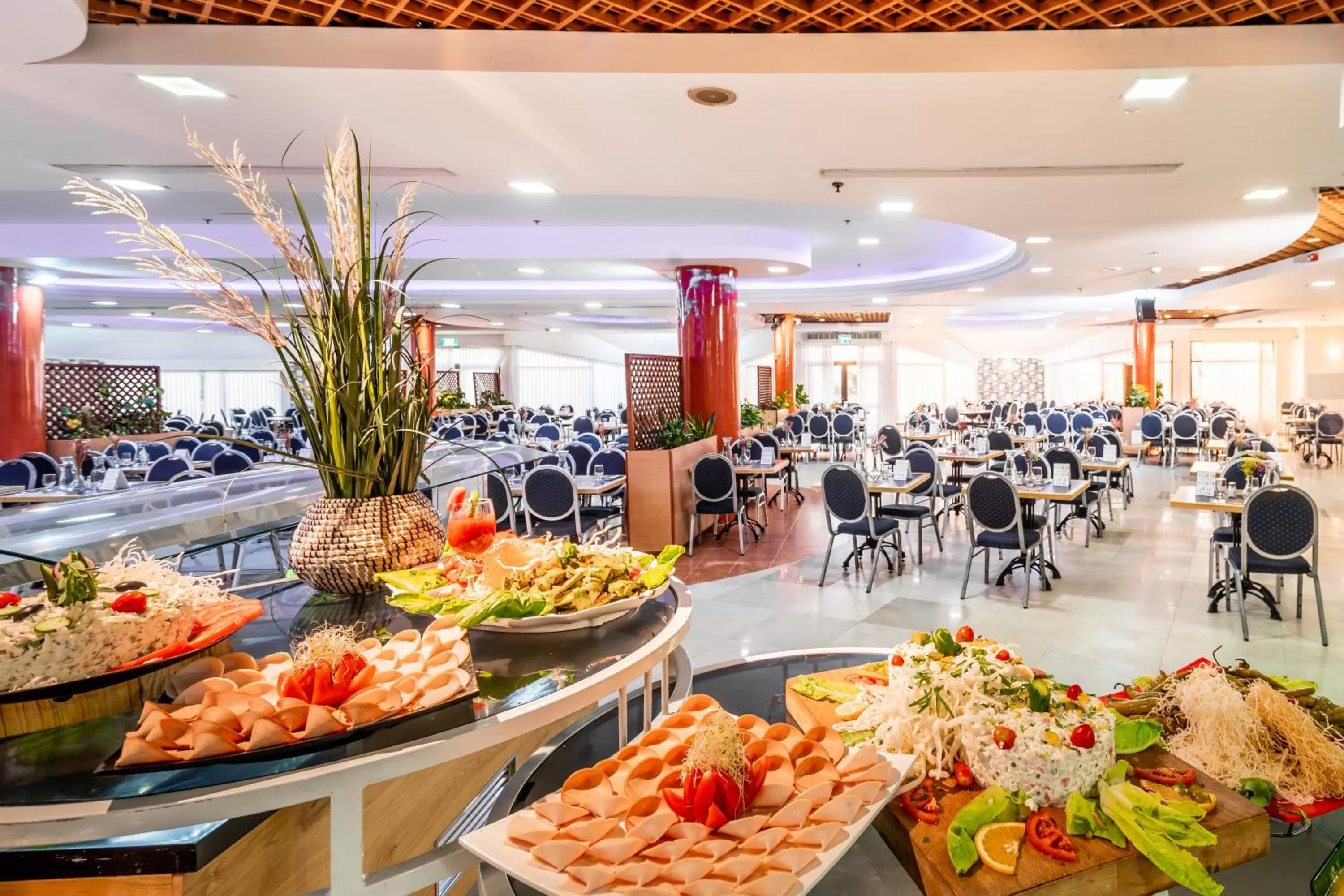 Restaurant/places to eat in Jerusalem Gate Hotel