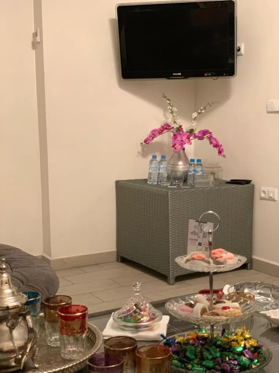 TV/Entertainment Center in Appart Hotel Monaco