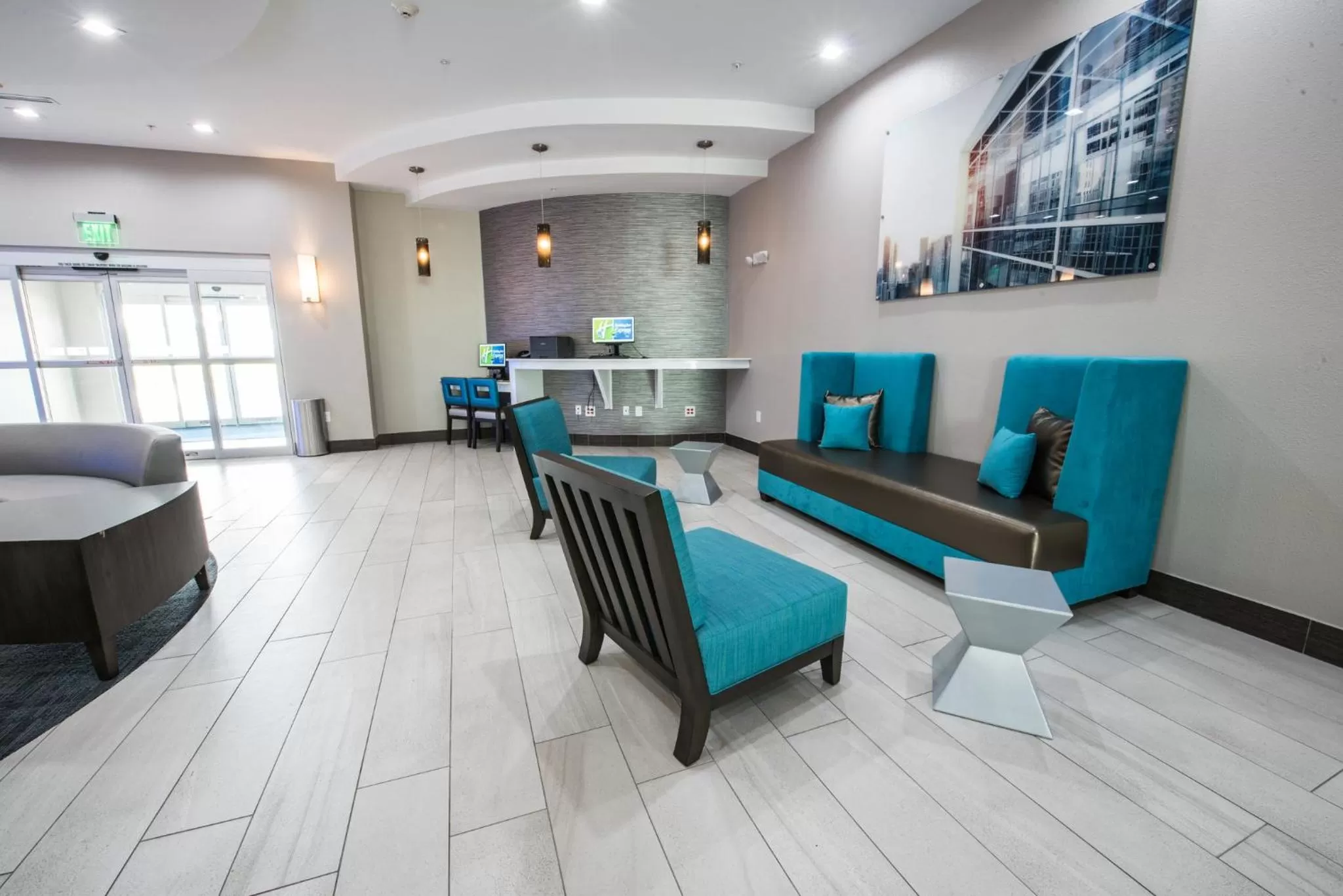 Property building in Holiday Inn Express & Suites Houston - Hobby Airport Area by IHG