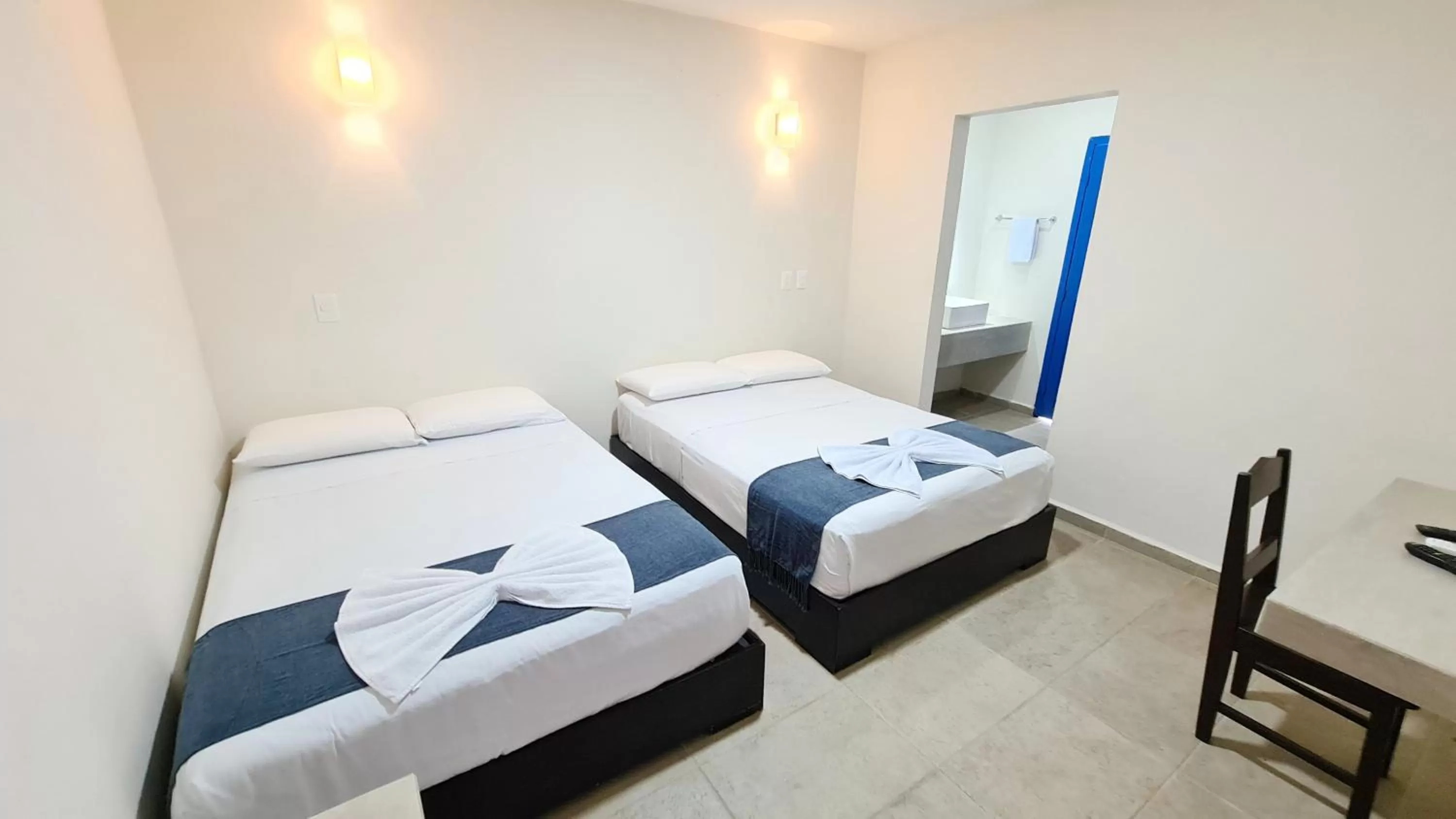 Photo of the whole room, Bed in Hotel Vista Laguna Bacalar