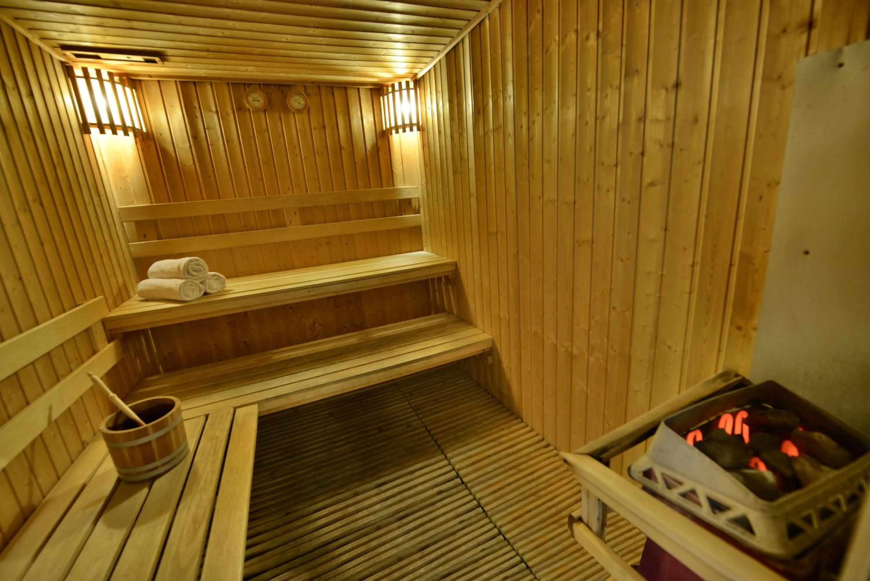 Area and facilities in Abloom Exclusive Serviced Apartments