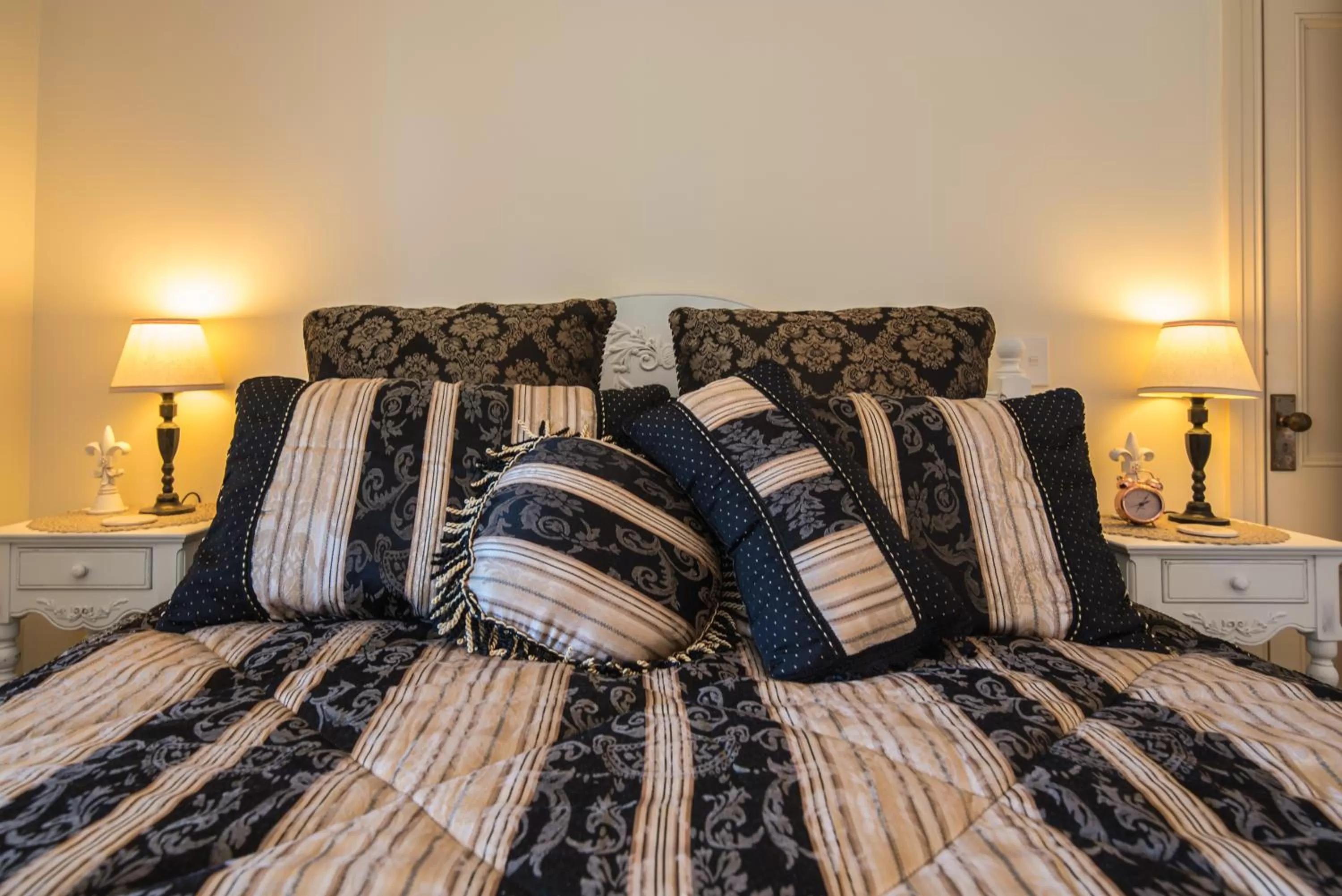 Bed in Bellevue Boutique Lodge