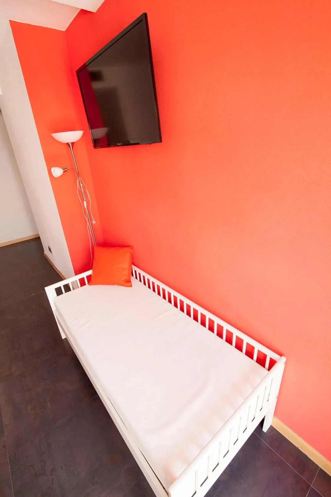 TV and multimedia, Bed in Hotel Real de Illescas