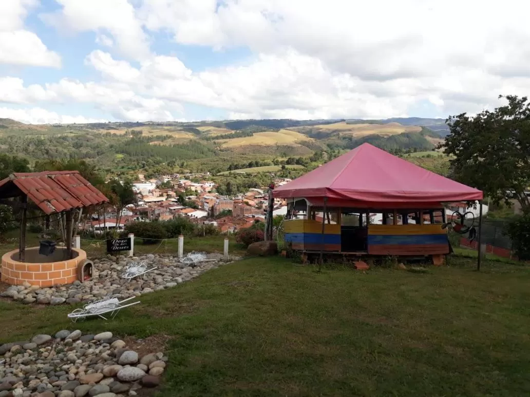 Hotel Campestre la Loma curiti