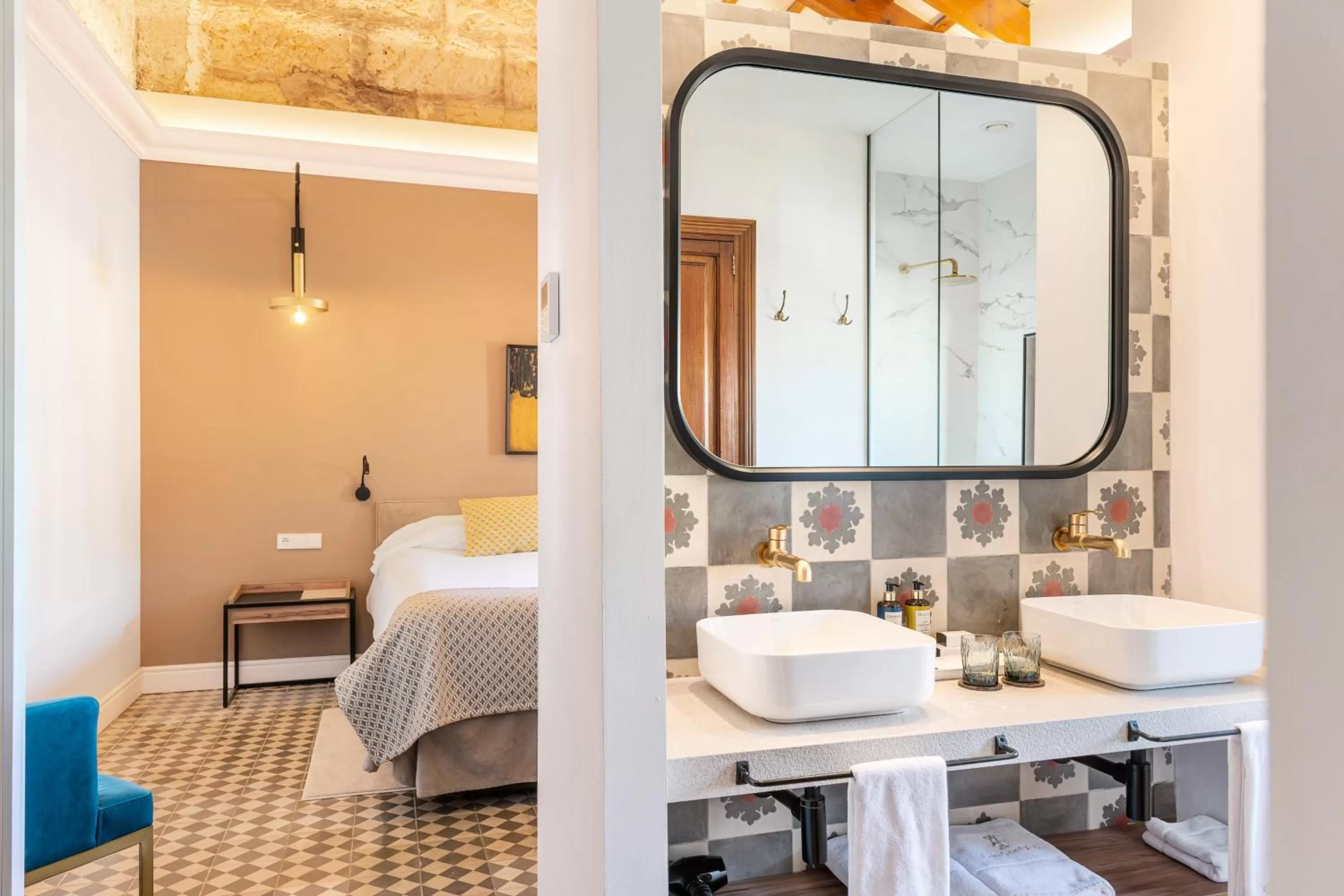 Photo of the whole room, Bed in Hotel Can Quetglas