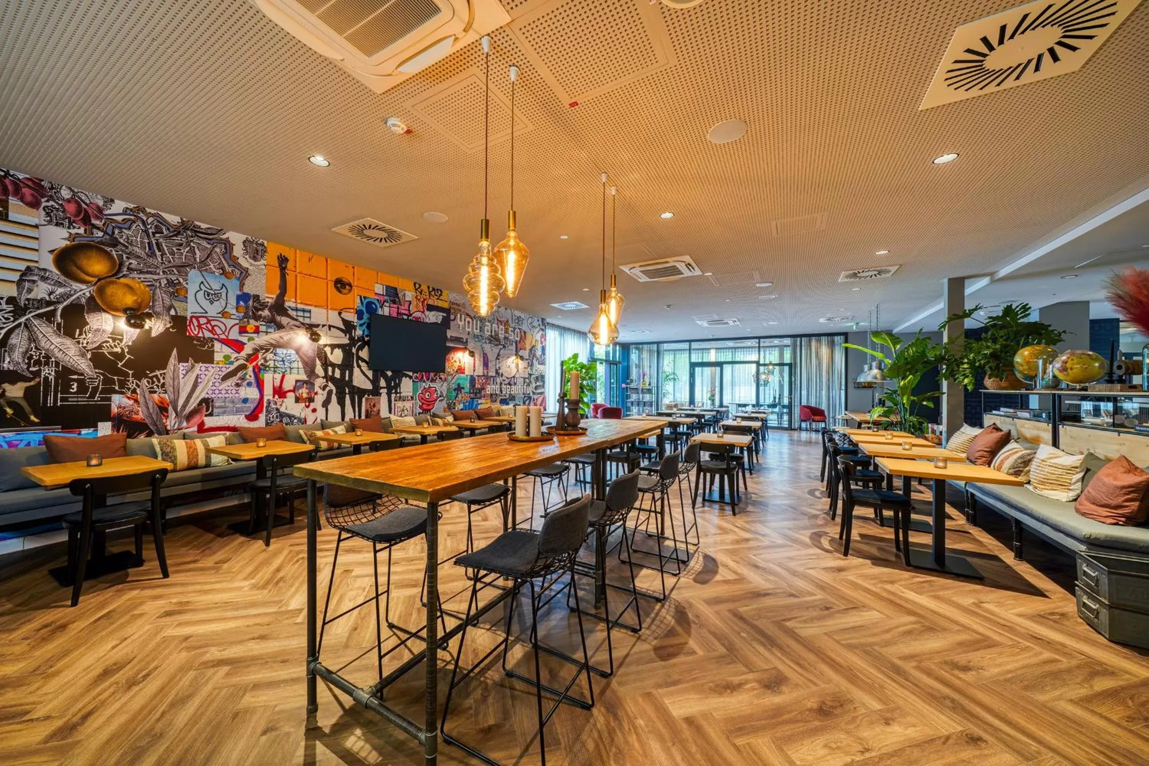 Restaurant/places to eat in Vienna House Easy by Wyndham Hannover City