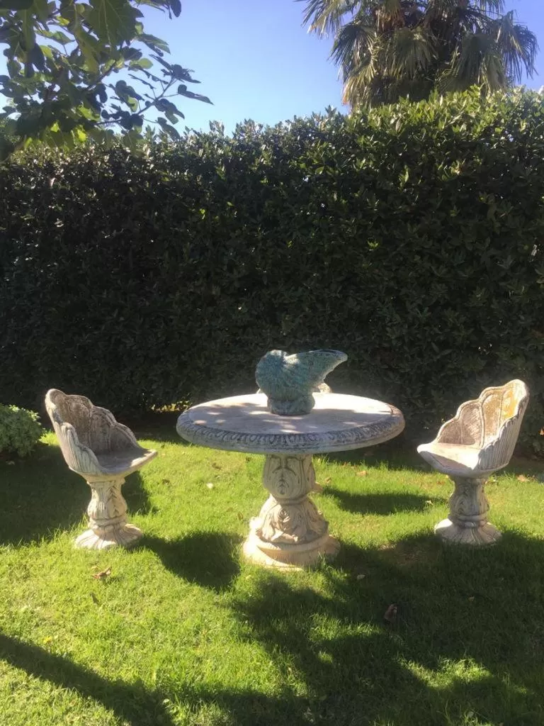 Garden in La Pergola B&B