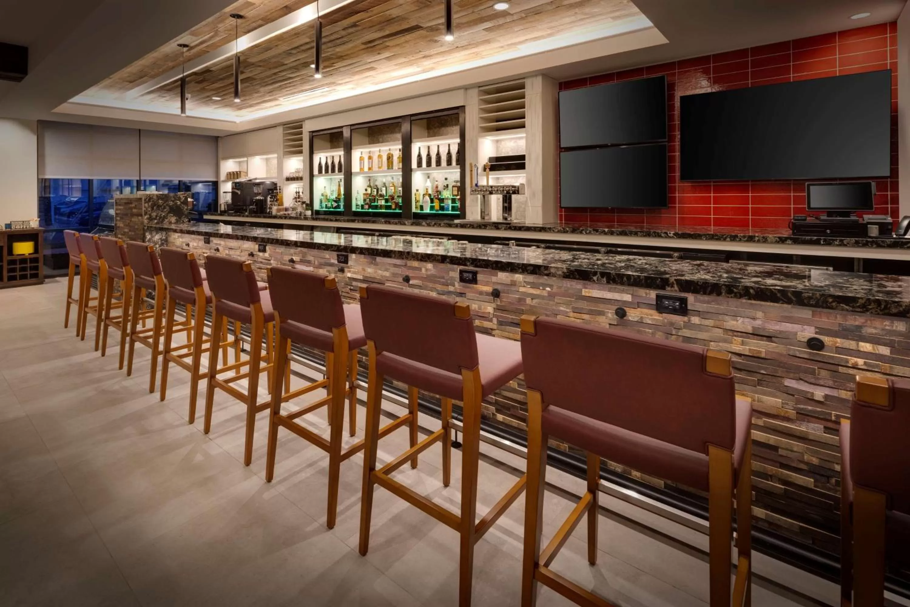 Lounge or bar in Hilton Garden Inn Haymarket