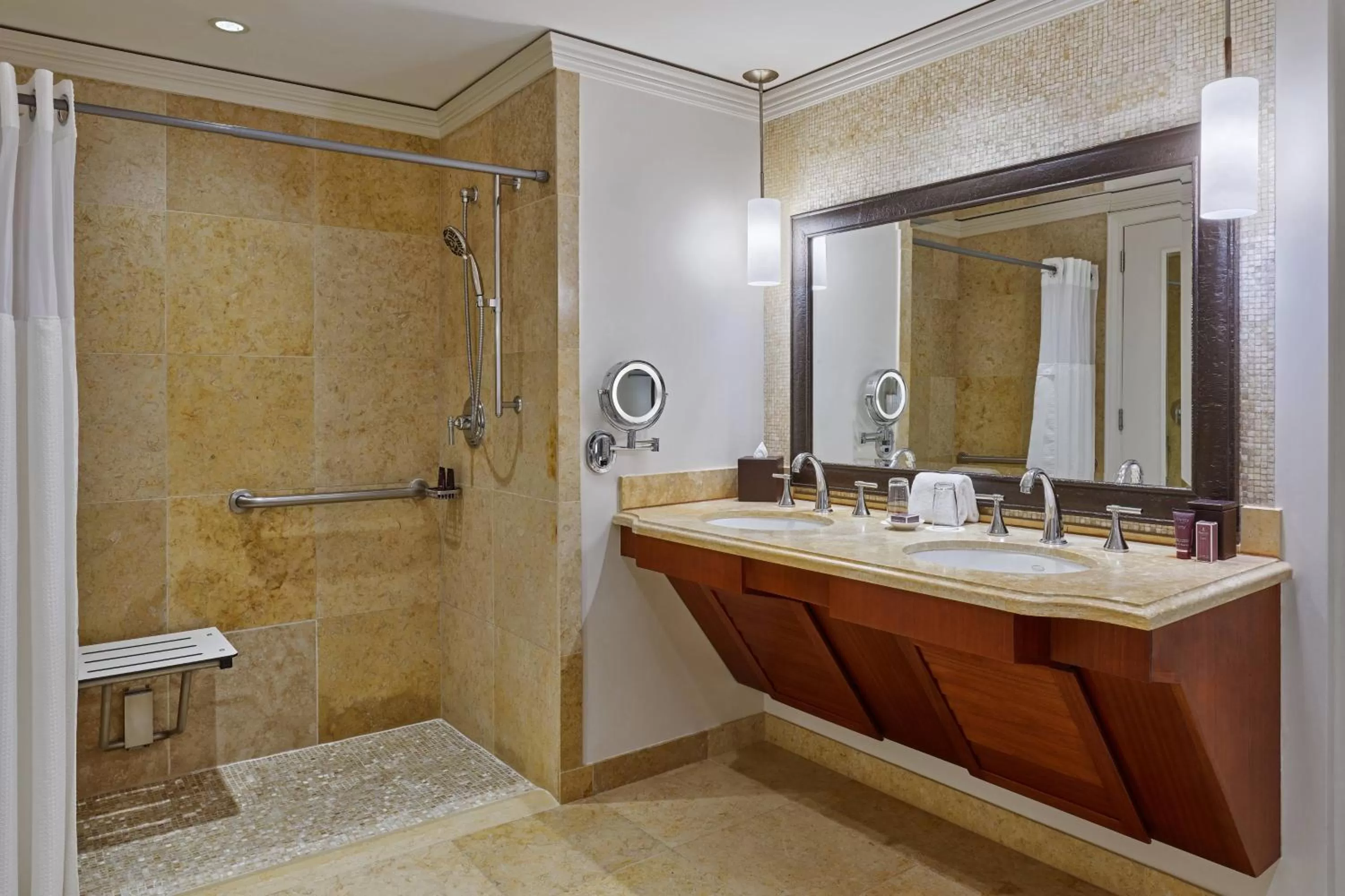 Bathroom in The Ritz-Carlton Maui, Kapalua