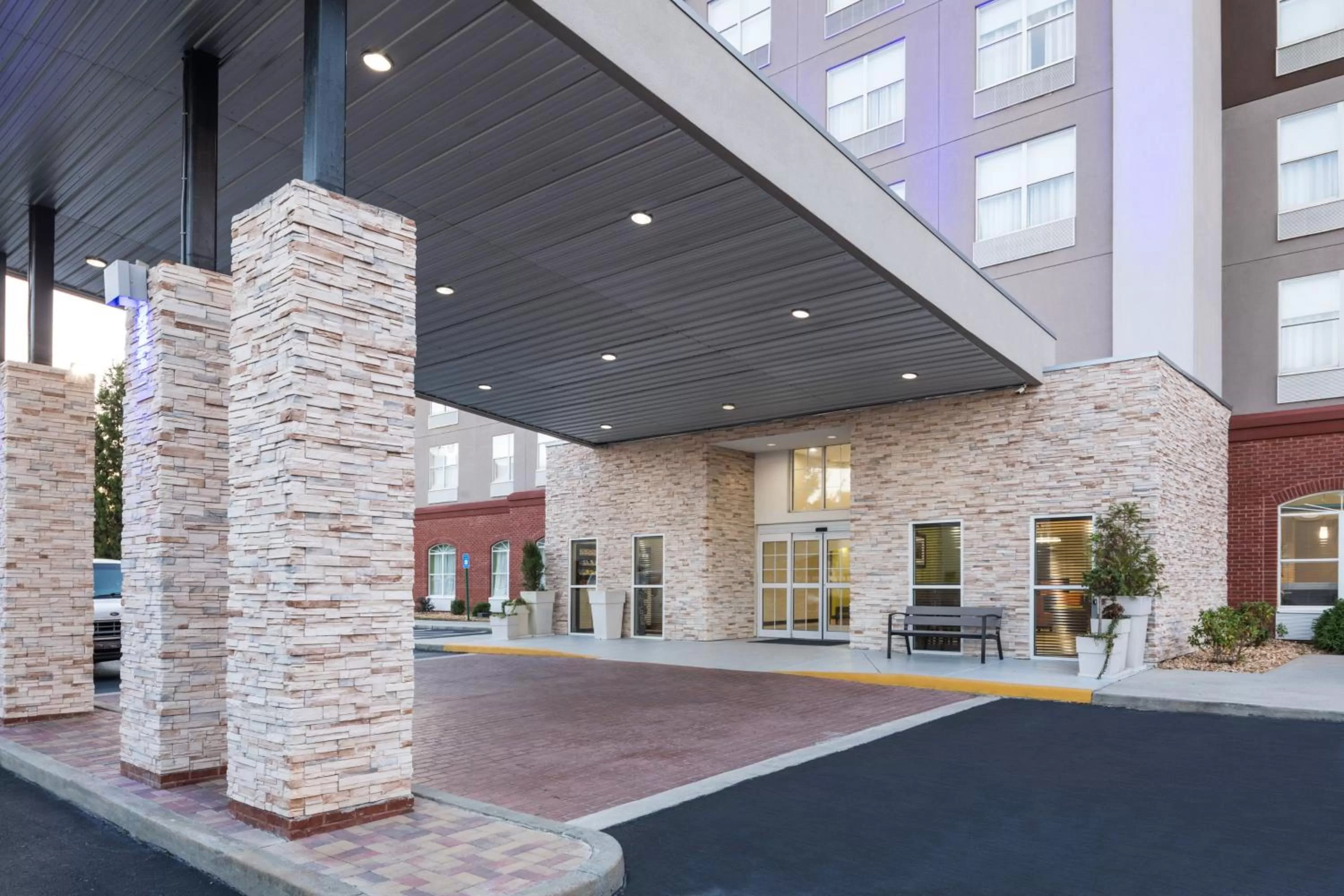 Property building in Holiday Inn Express & Suites Atlanta NE- Duluth by IHG