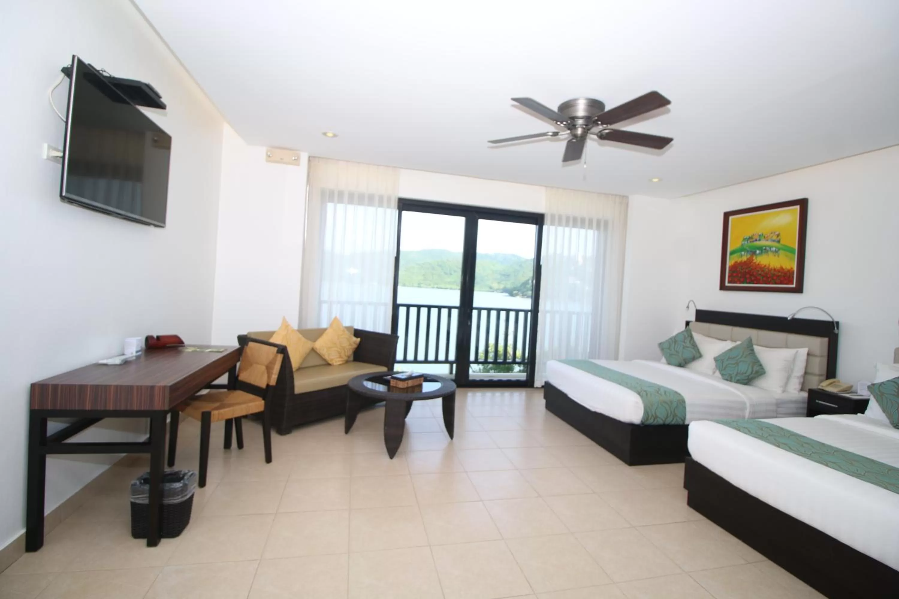 Bed in Busuanga Bay Lodge