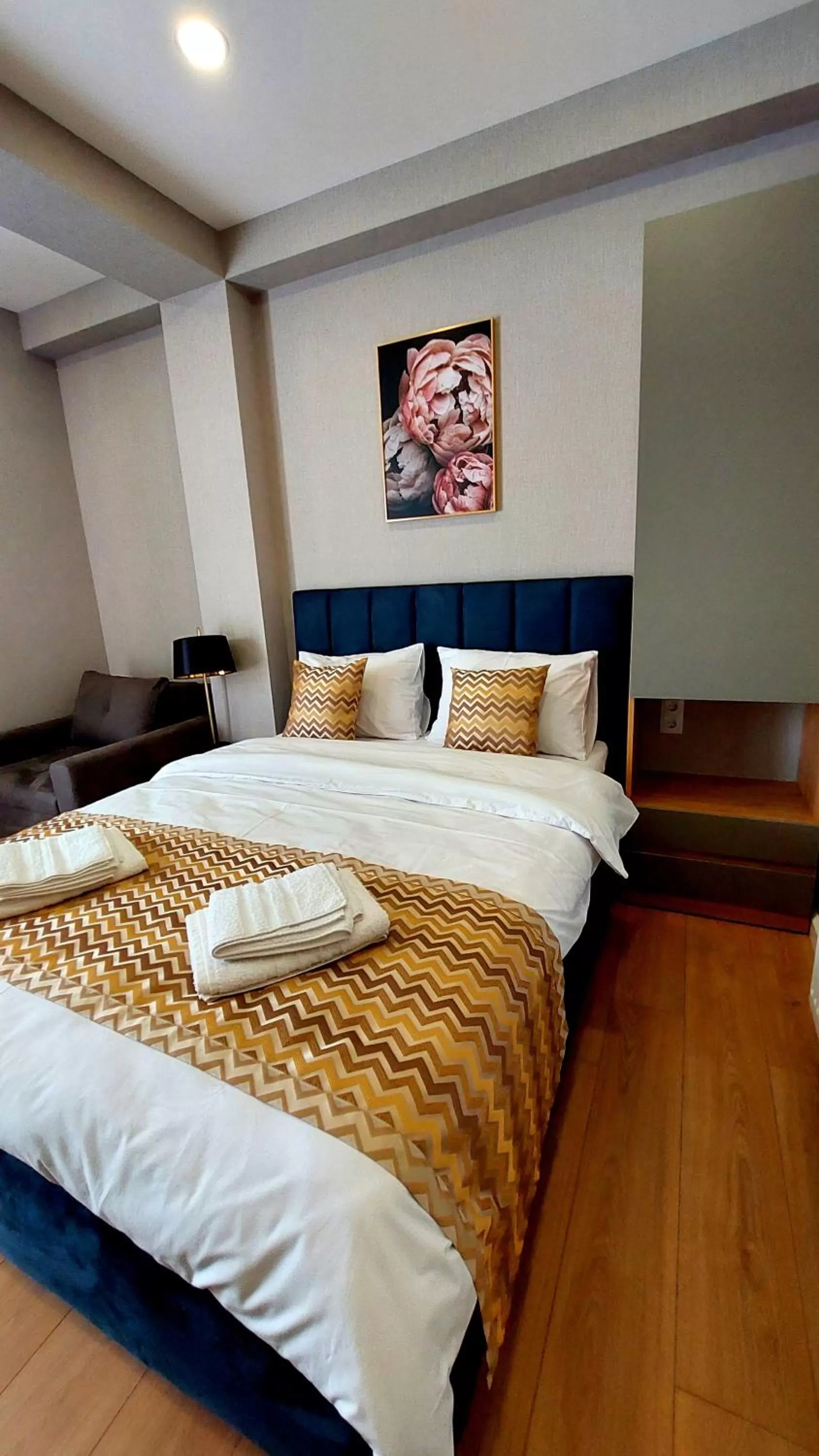 Photo of the whole room, Bed in Falcon Boutique Hotel