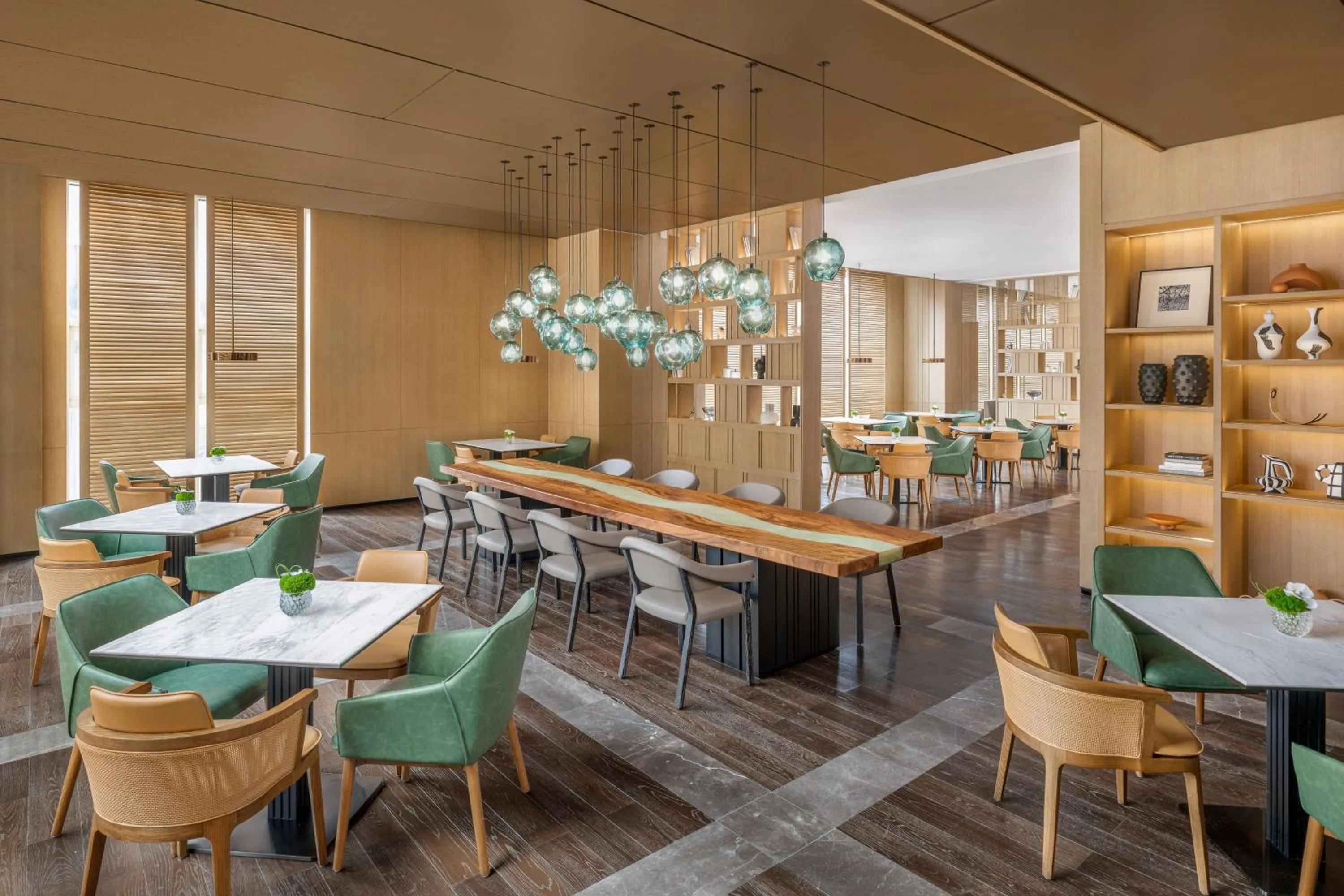 Lounge or bar in The Westin Wuhan Hanyang