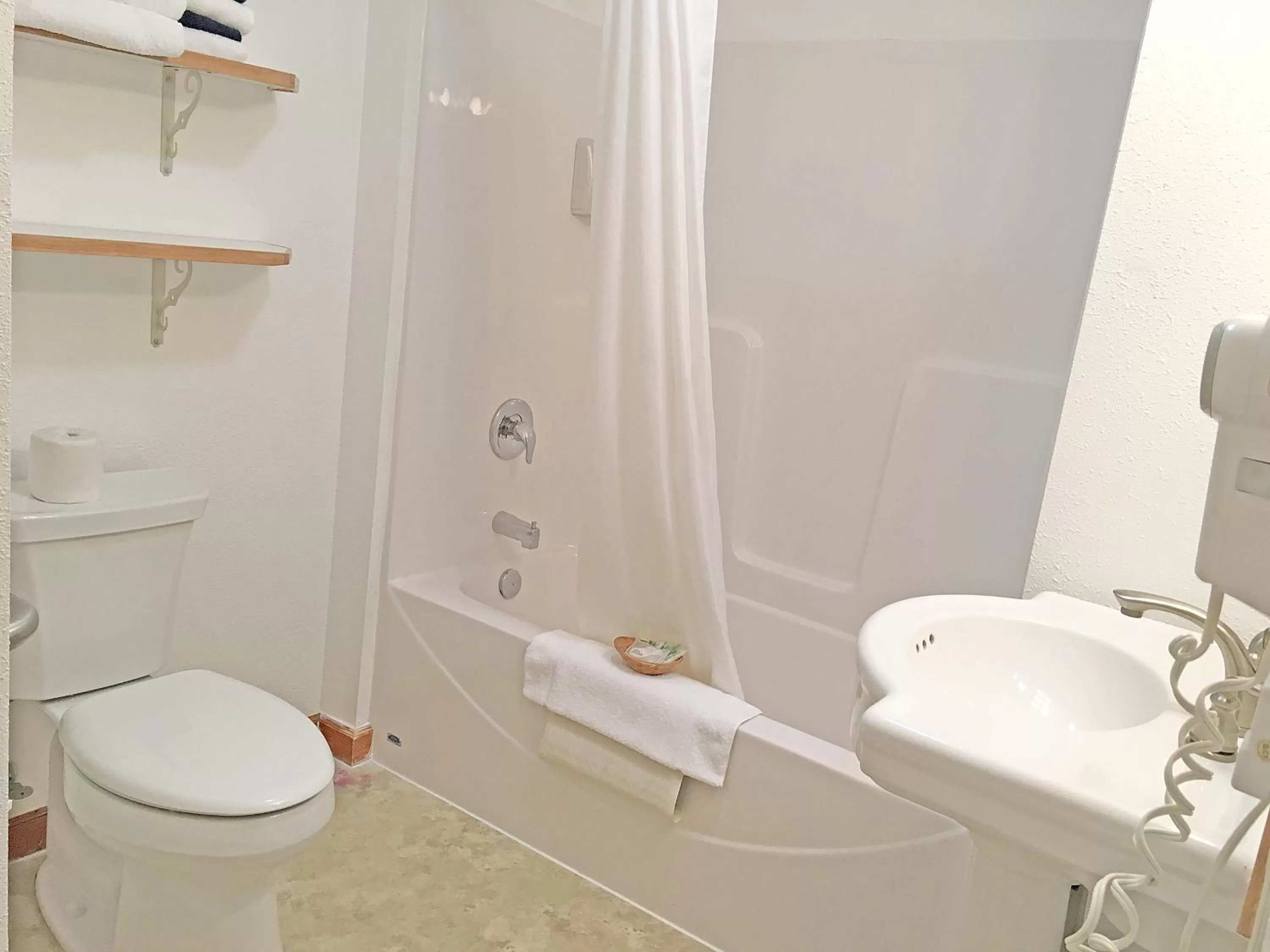 Park Motel and Cabins