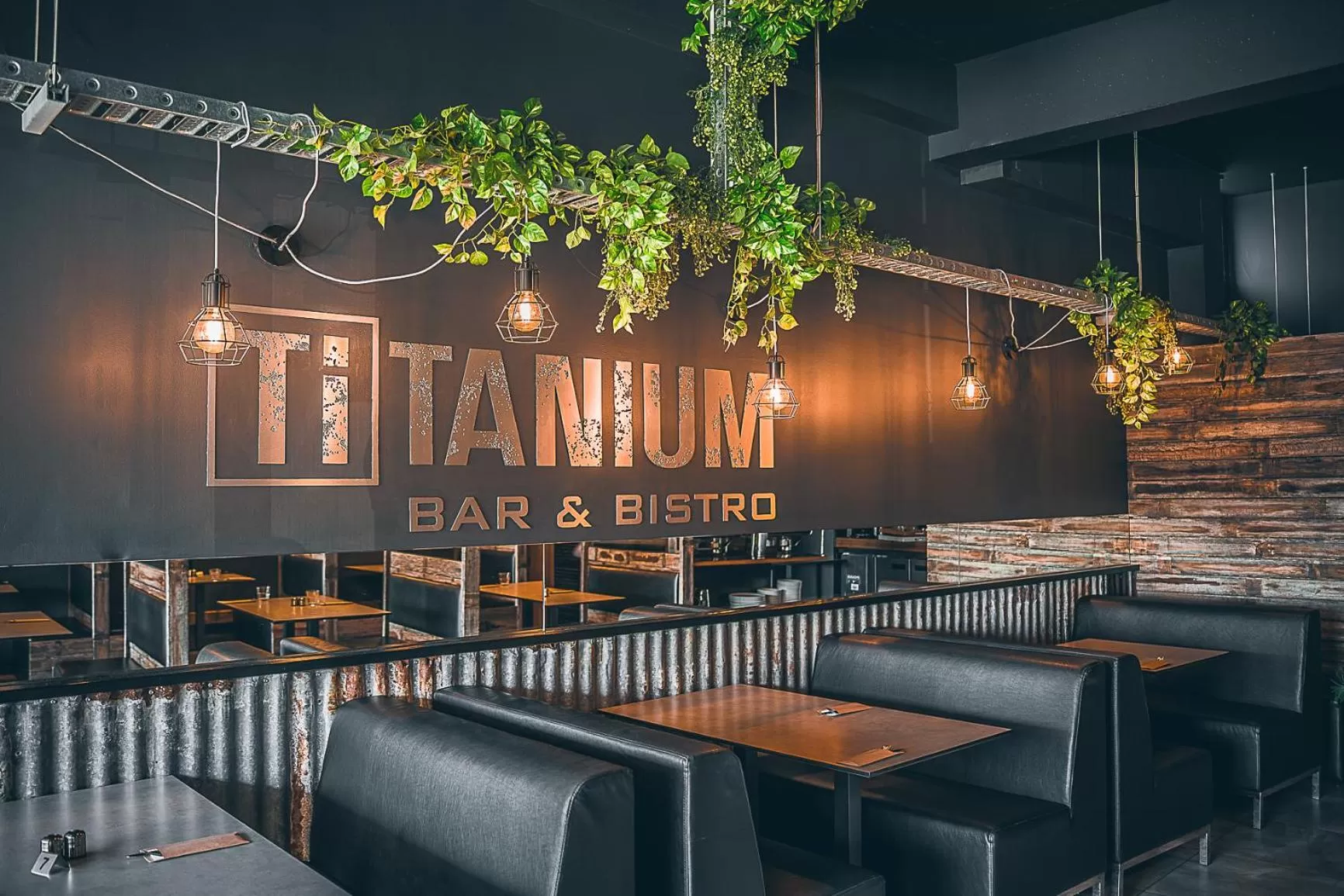 Restaurant/places to eat in Mercure Launceston