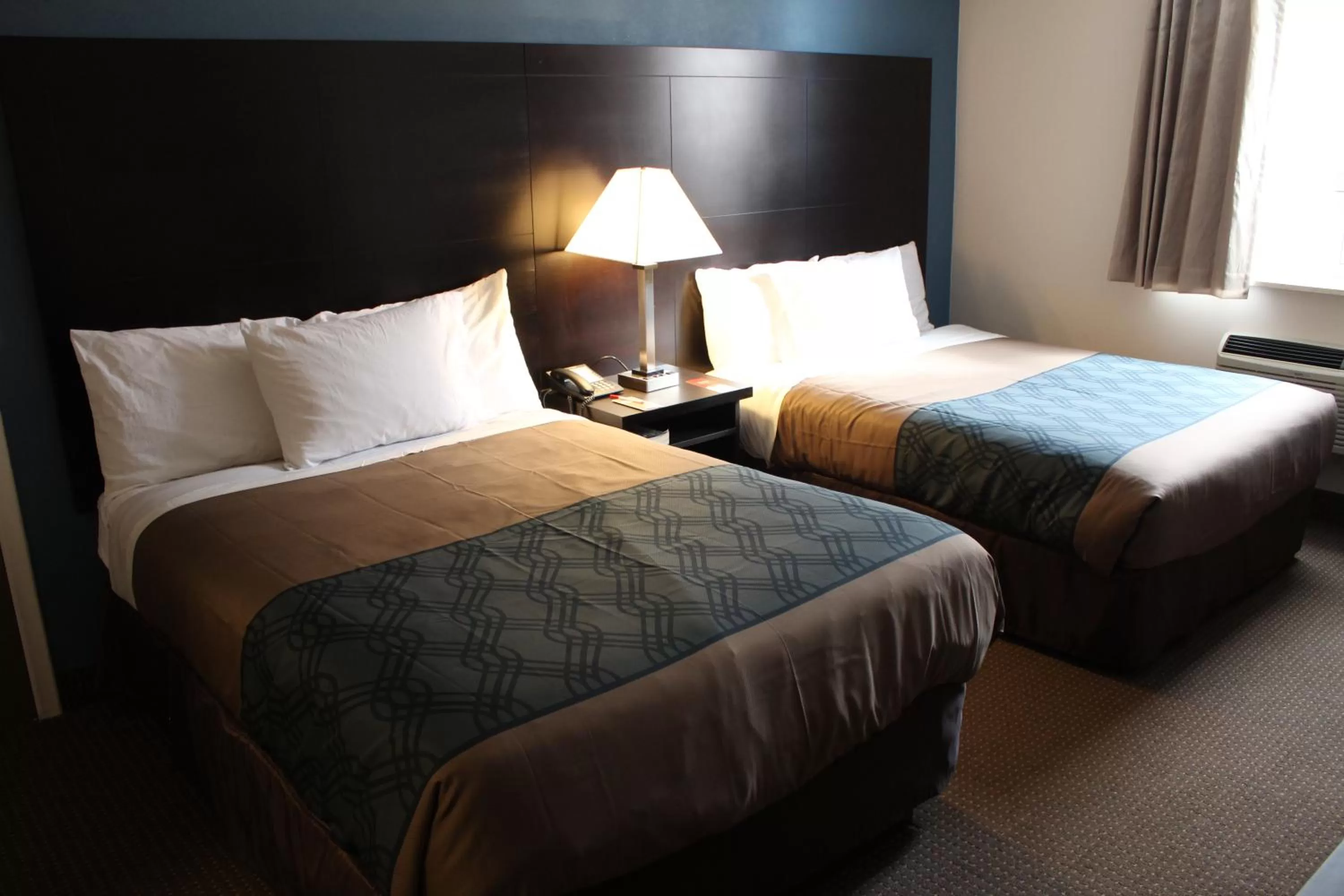 Double Room with Two Double Beds - Non-Smoking in Econo Lodge