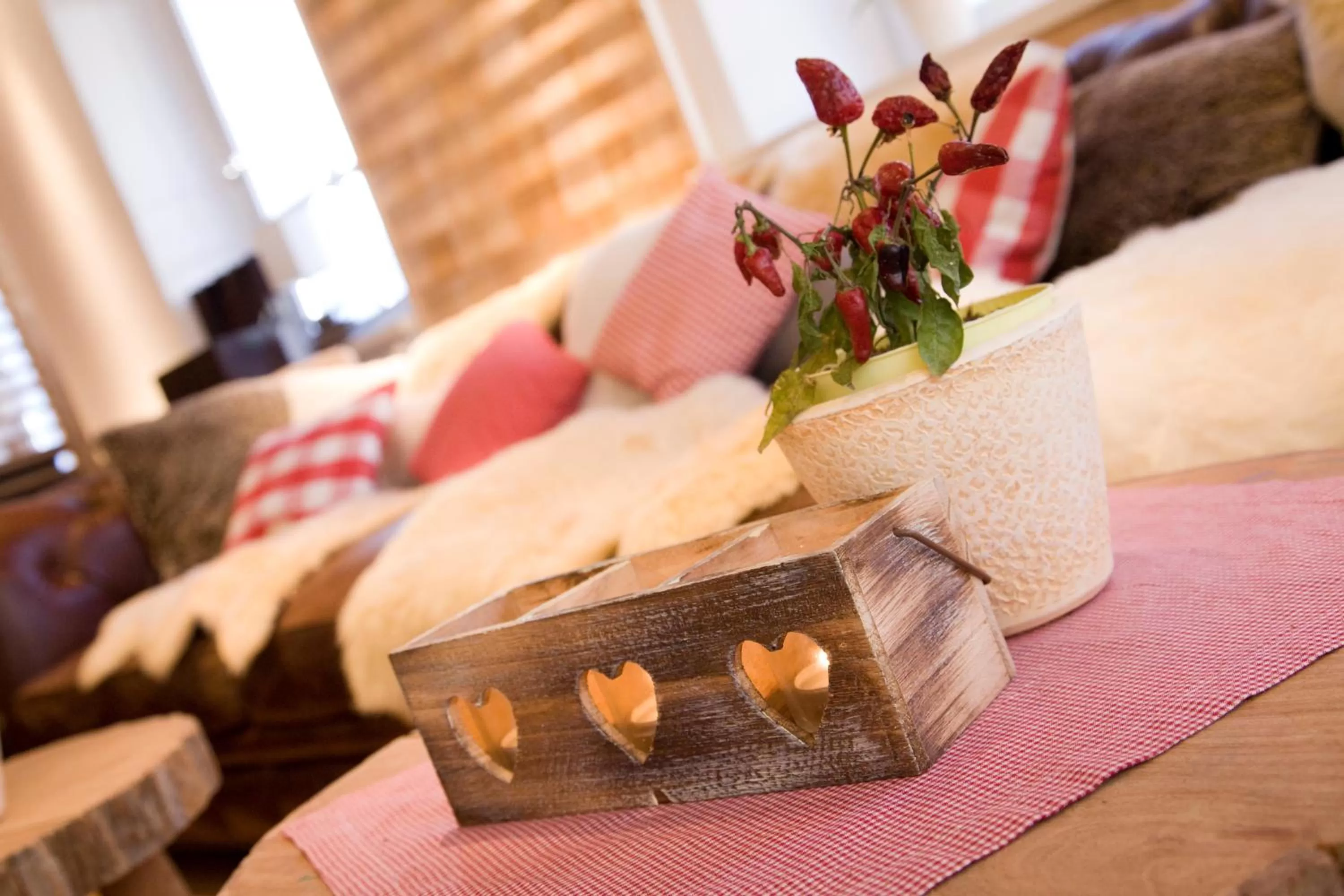 Decorative detail, Bed in Alpin Lifestyle Hotel Löwen & Strauss