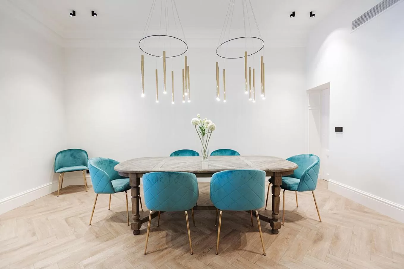 Seating area in Weflating City Center