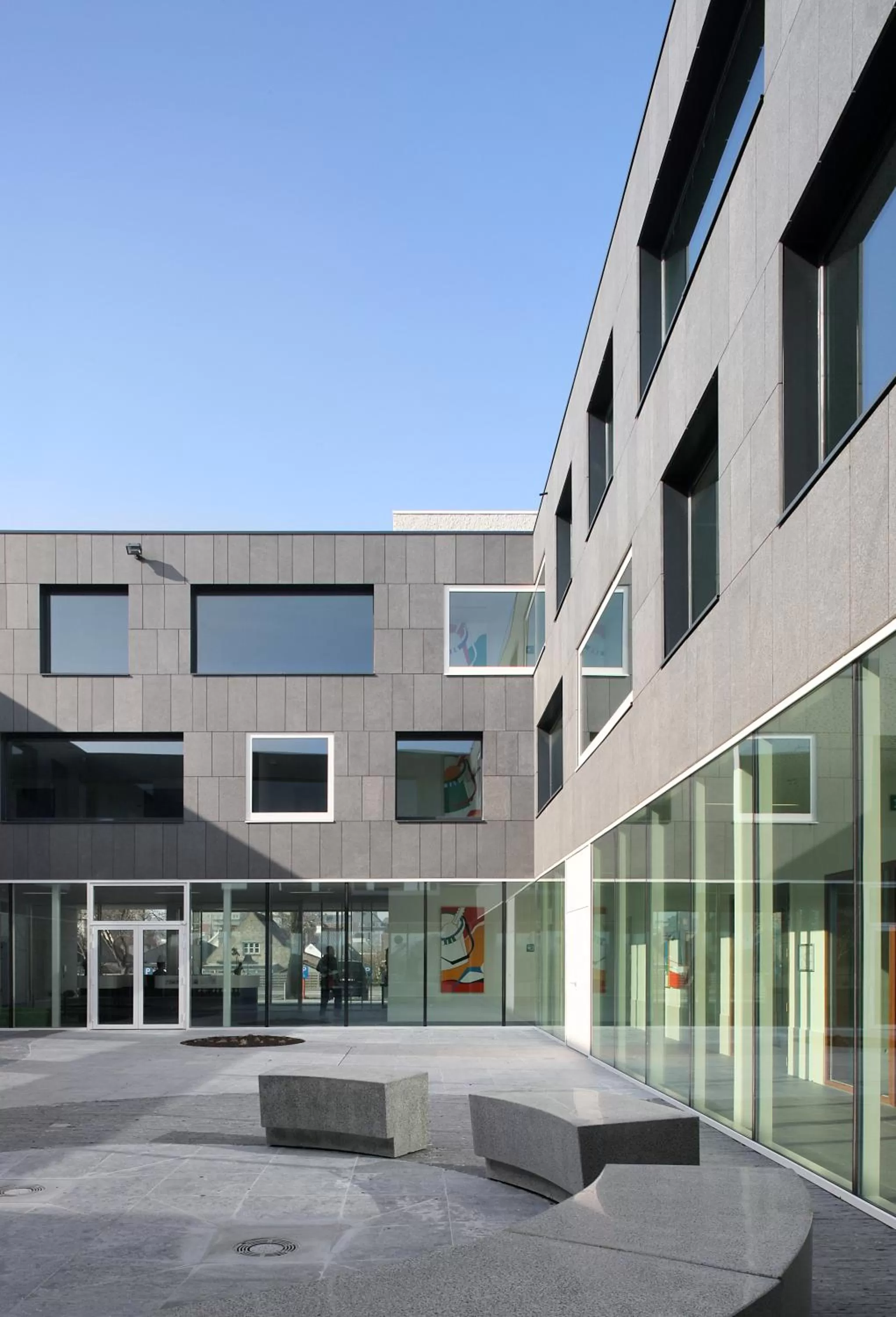 Patio in Hotel Middelpunt - Gratis Parking - Ontbijt inbegrepen! Nieuwjaarsbrunch 01 januari, op 31 december restaurant gesloten