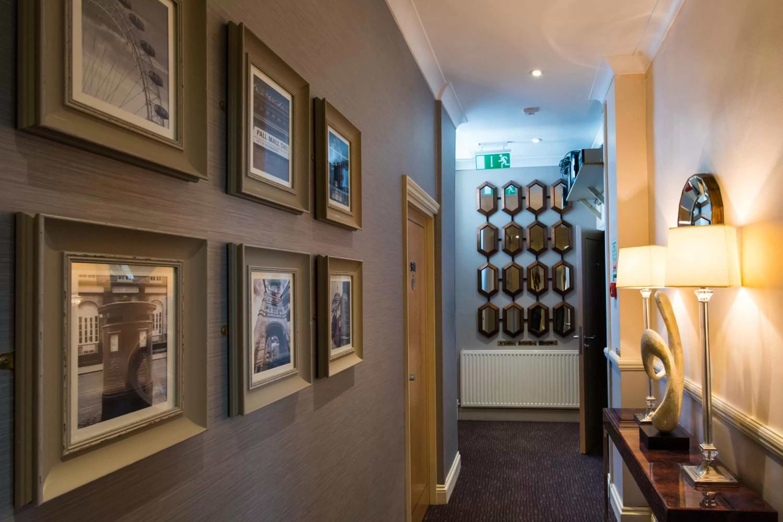 Decorative detail in Best Western Buckingham Palace Rd