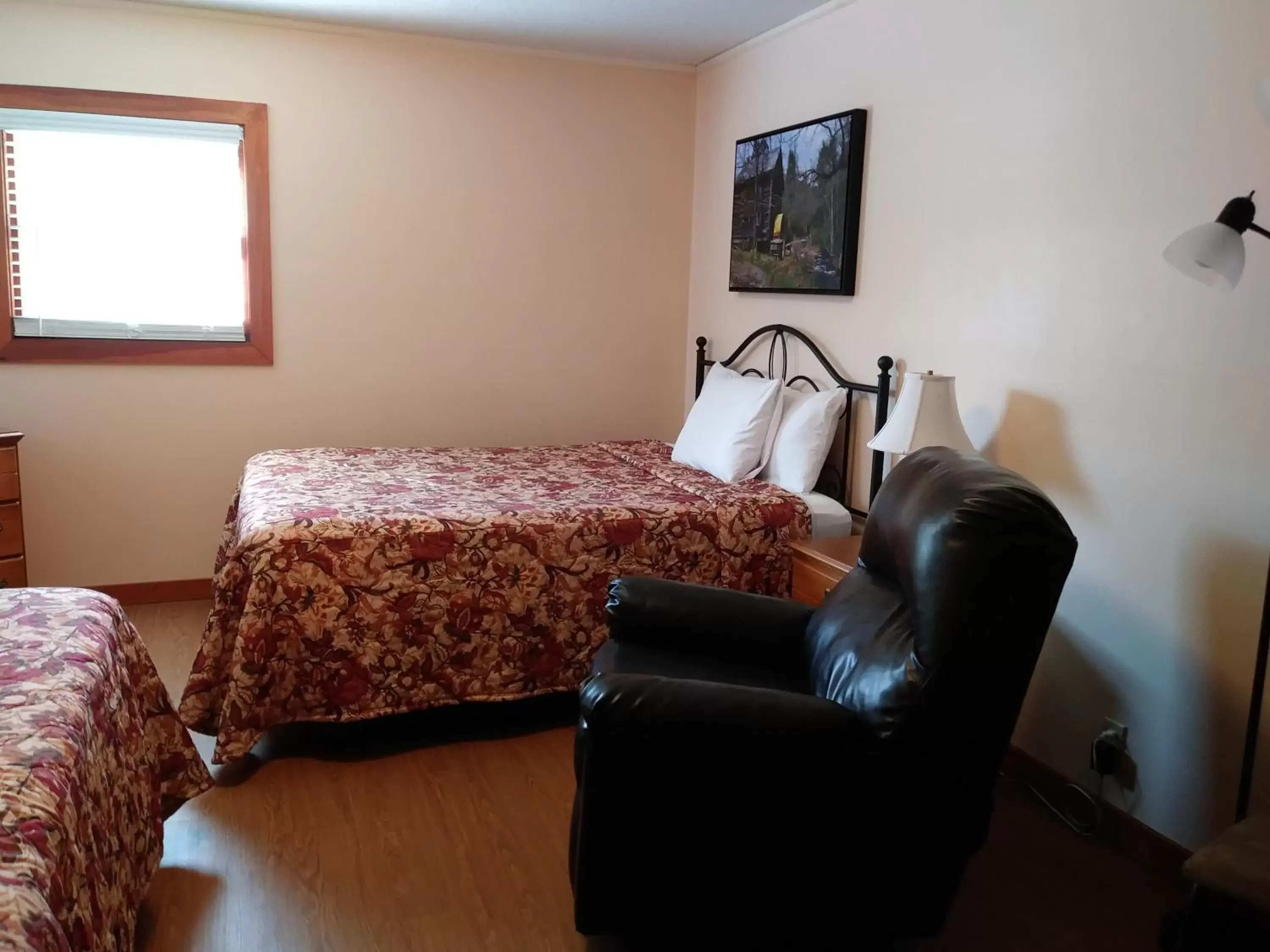 Family Room in Riverbend Lodging Family Room in Riverbend Lodging