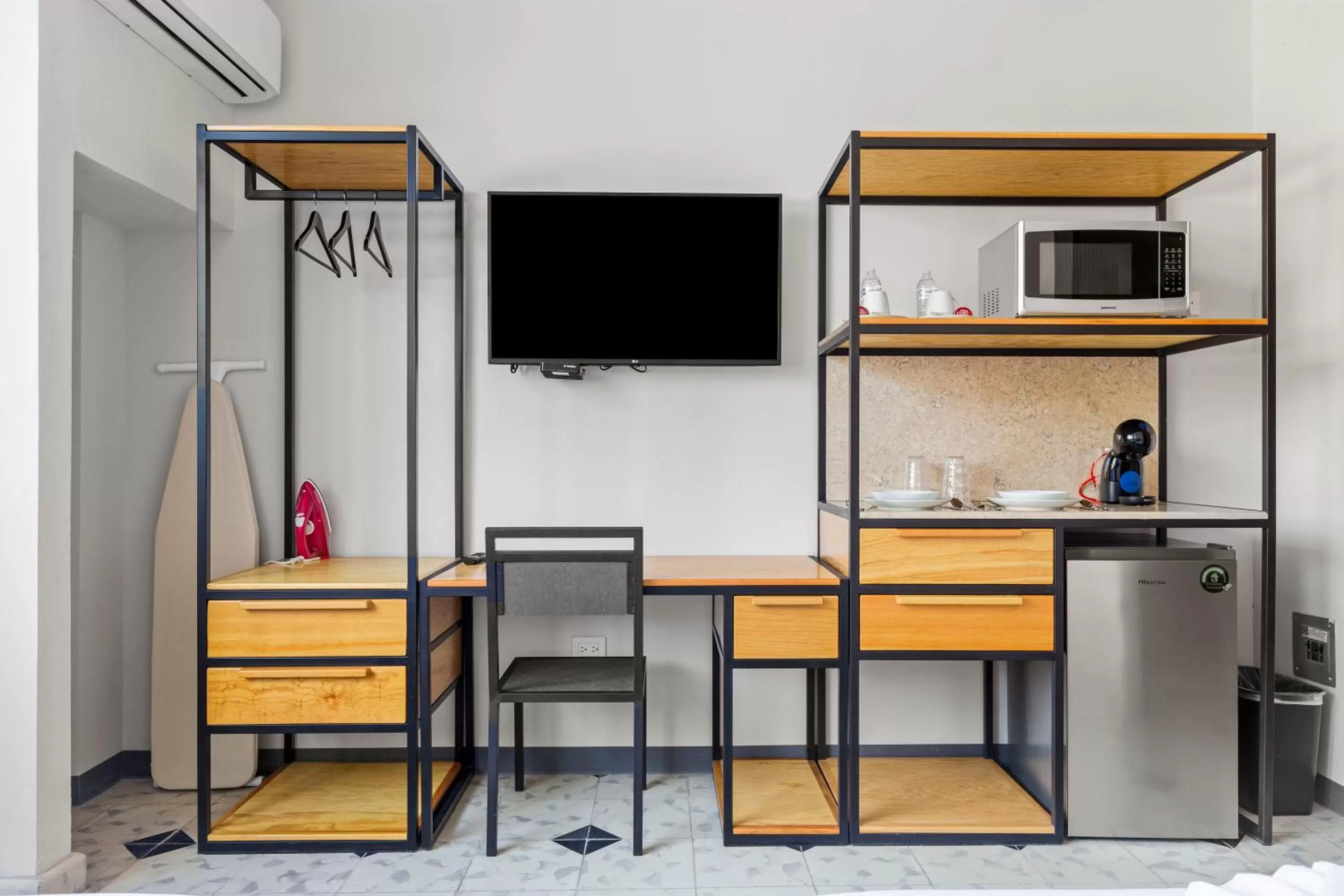 TV and multimedia in Suites Reforma by HomiRent