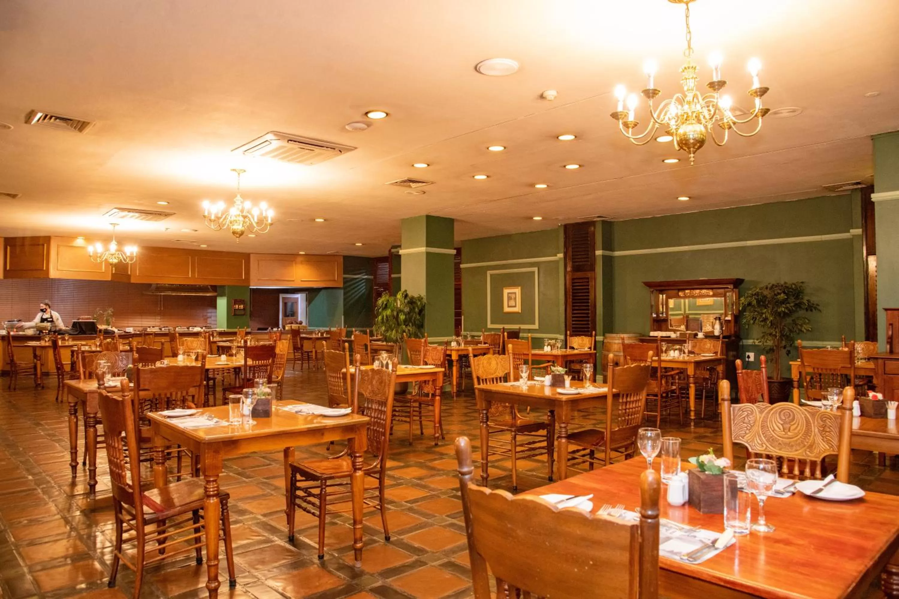 Restaurant/places to eat in BON Hotel Bloemfontein Central