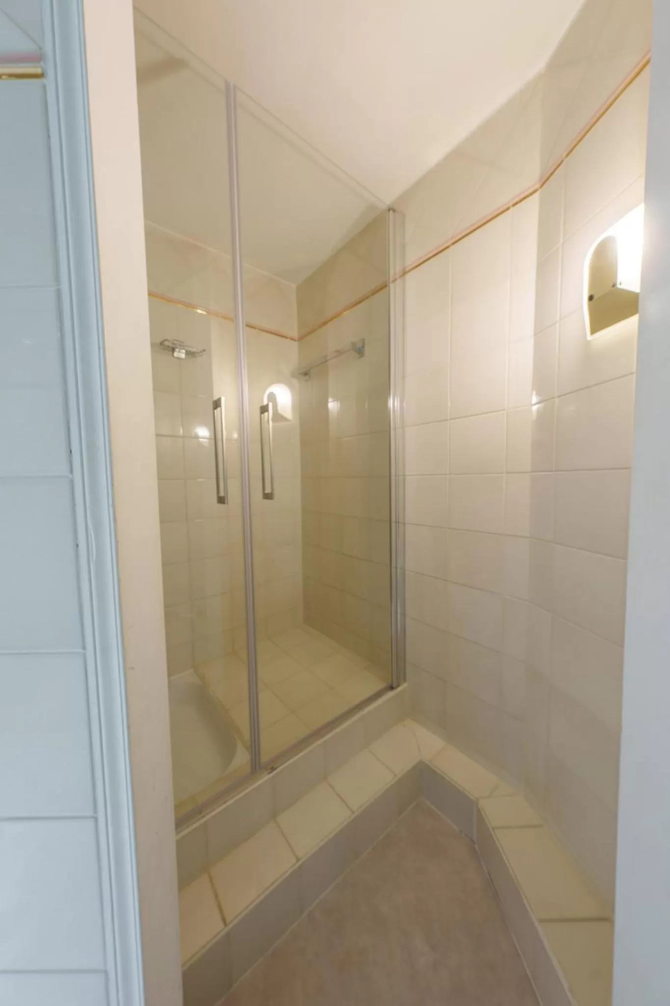 Bathroom in Best Western Plus Le Picardy