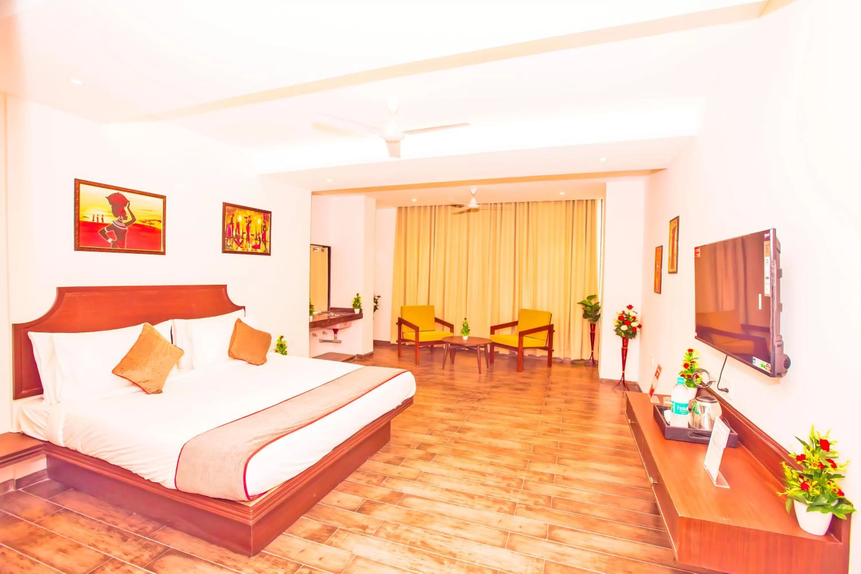 Photo of the whole room in Octave Parkland Suites