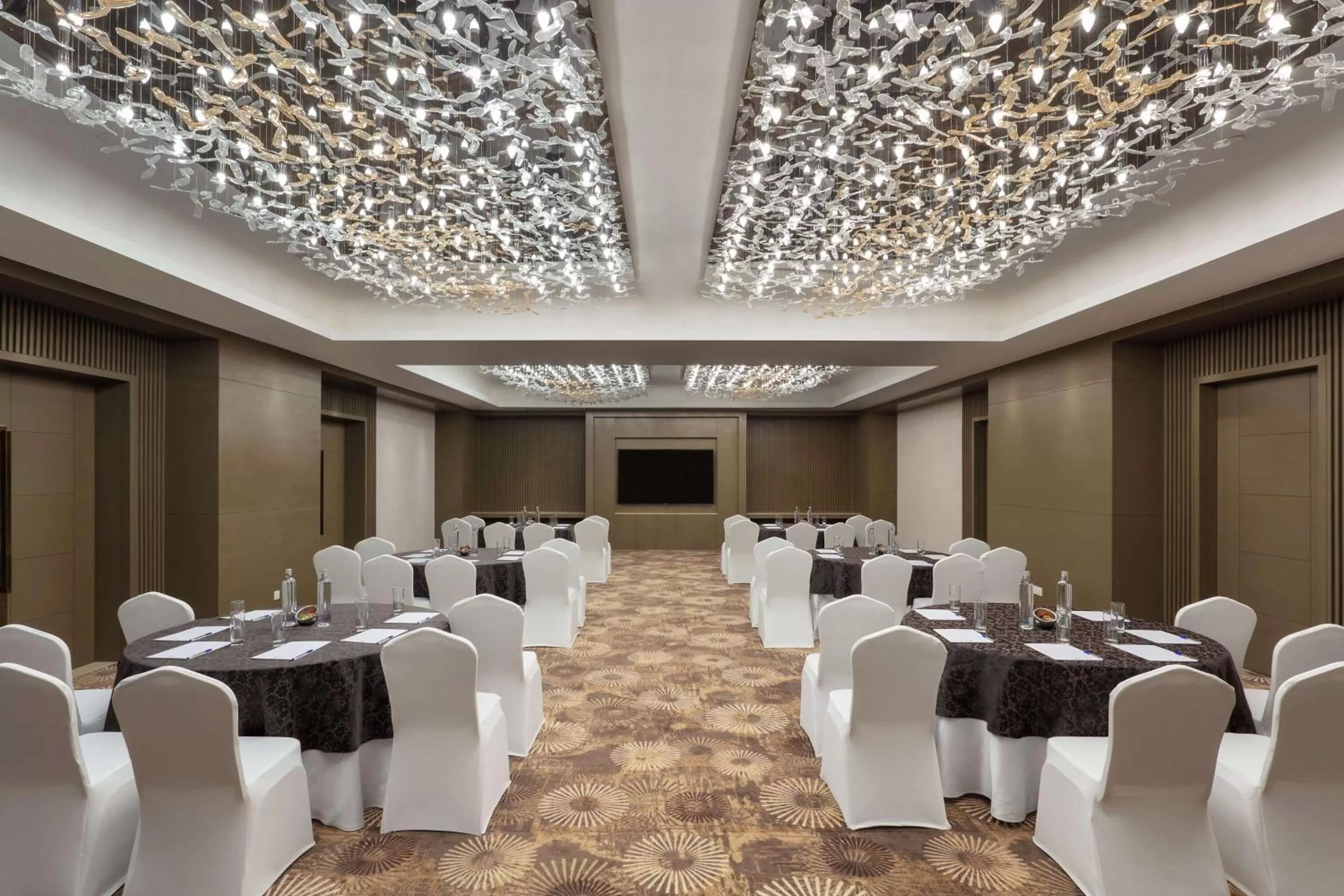 Meeting/conference room in DoubleTree By Hilton Jaipur Amer