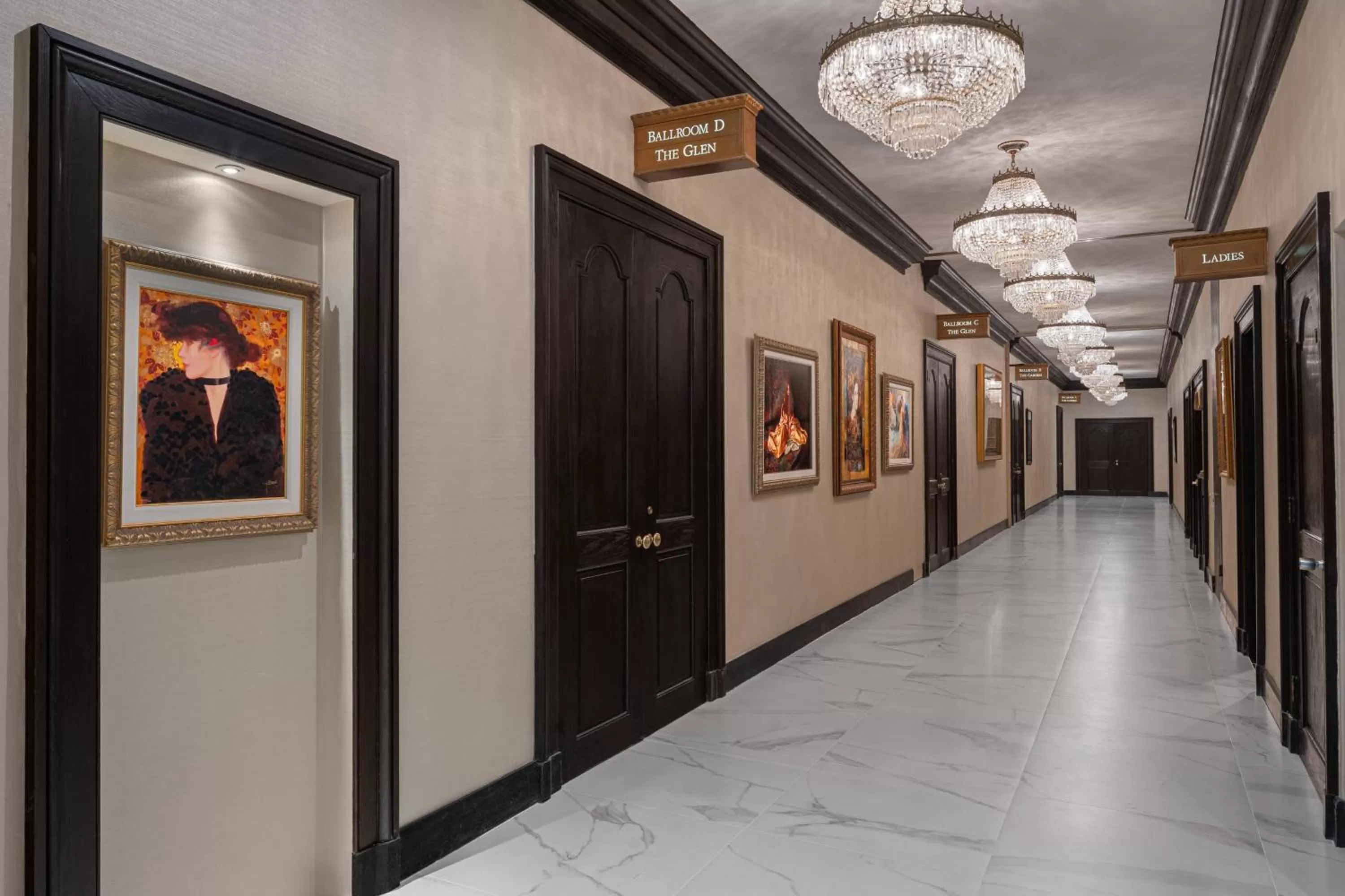 Meeting/conference room in The Drake Oak Brook, Autograph Collection