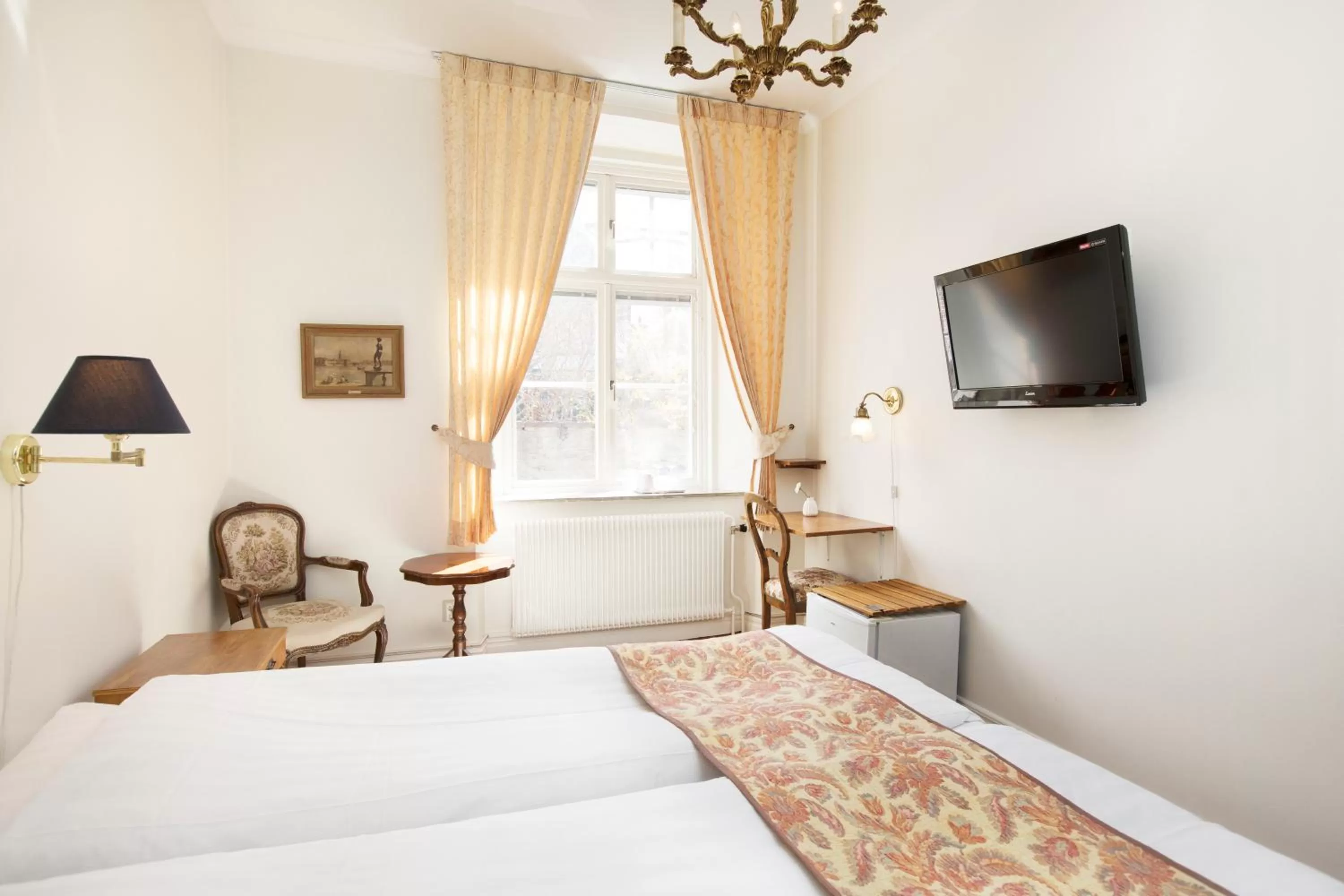 Bed in Hotell Breda Blick