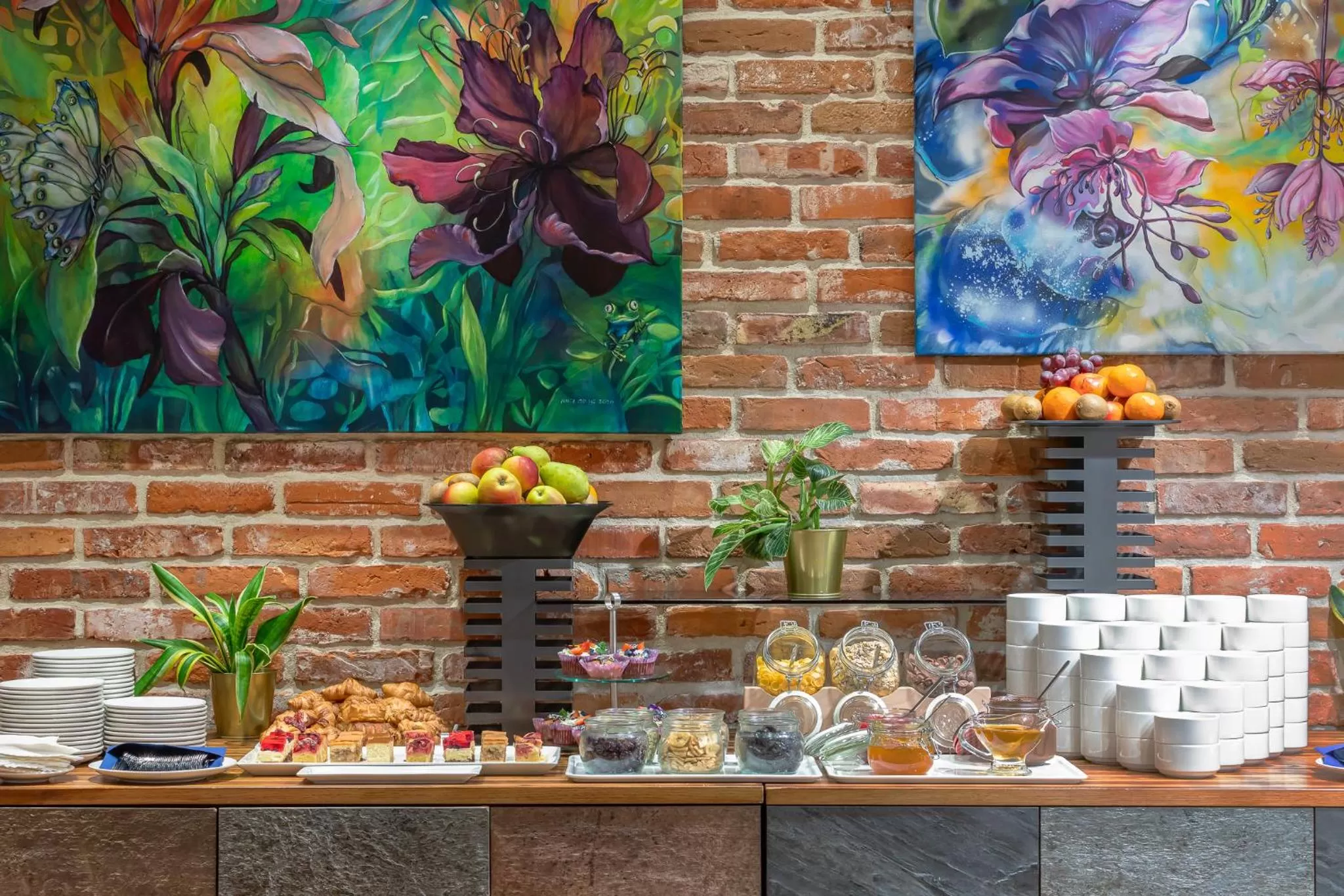 Breakfast in INX Design Hotel