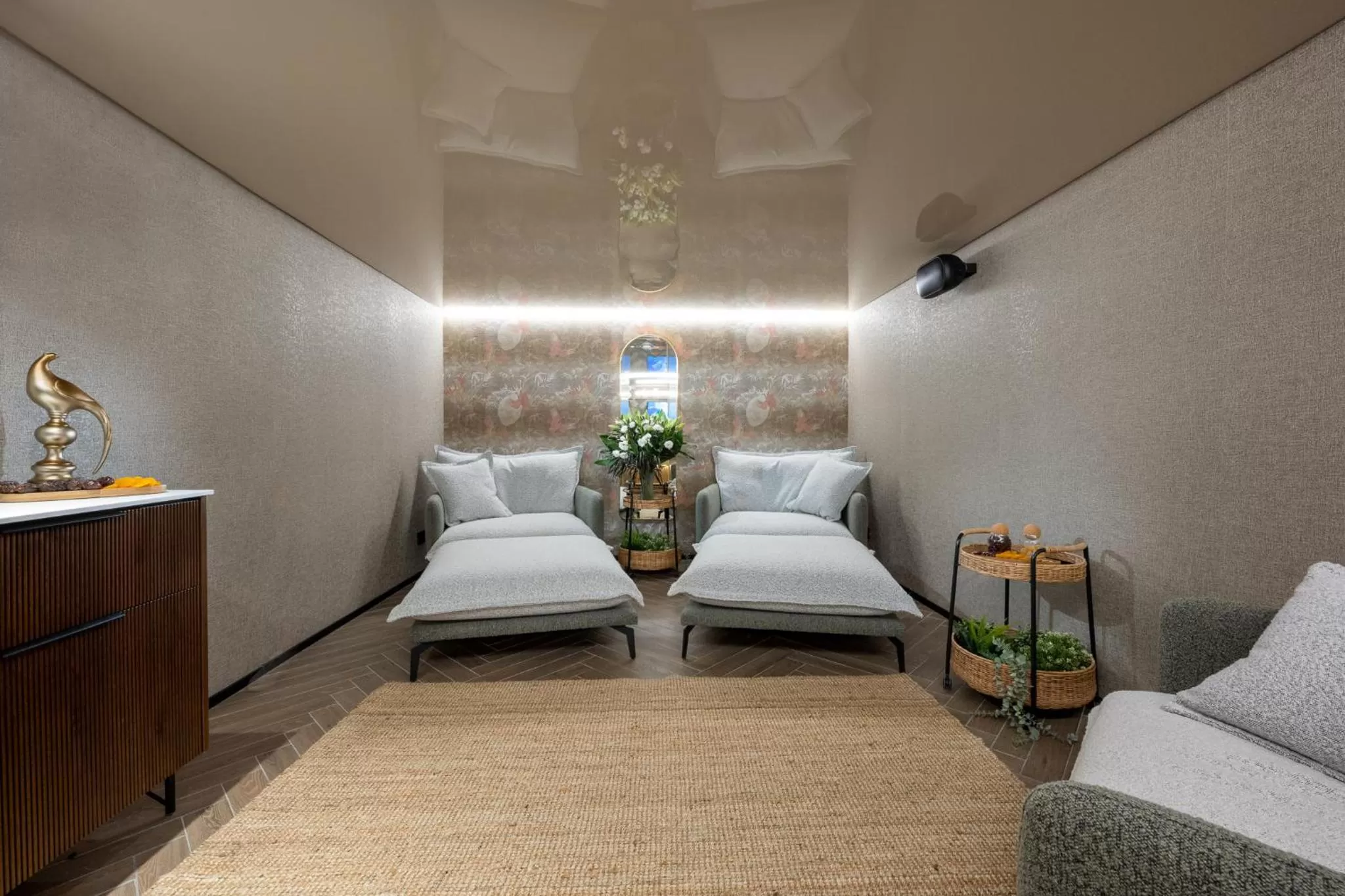 Spa and wellness centre/facilities, Bed in Crowne Plaza Tel Aviv Beach by IHG