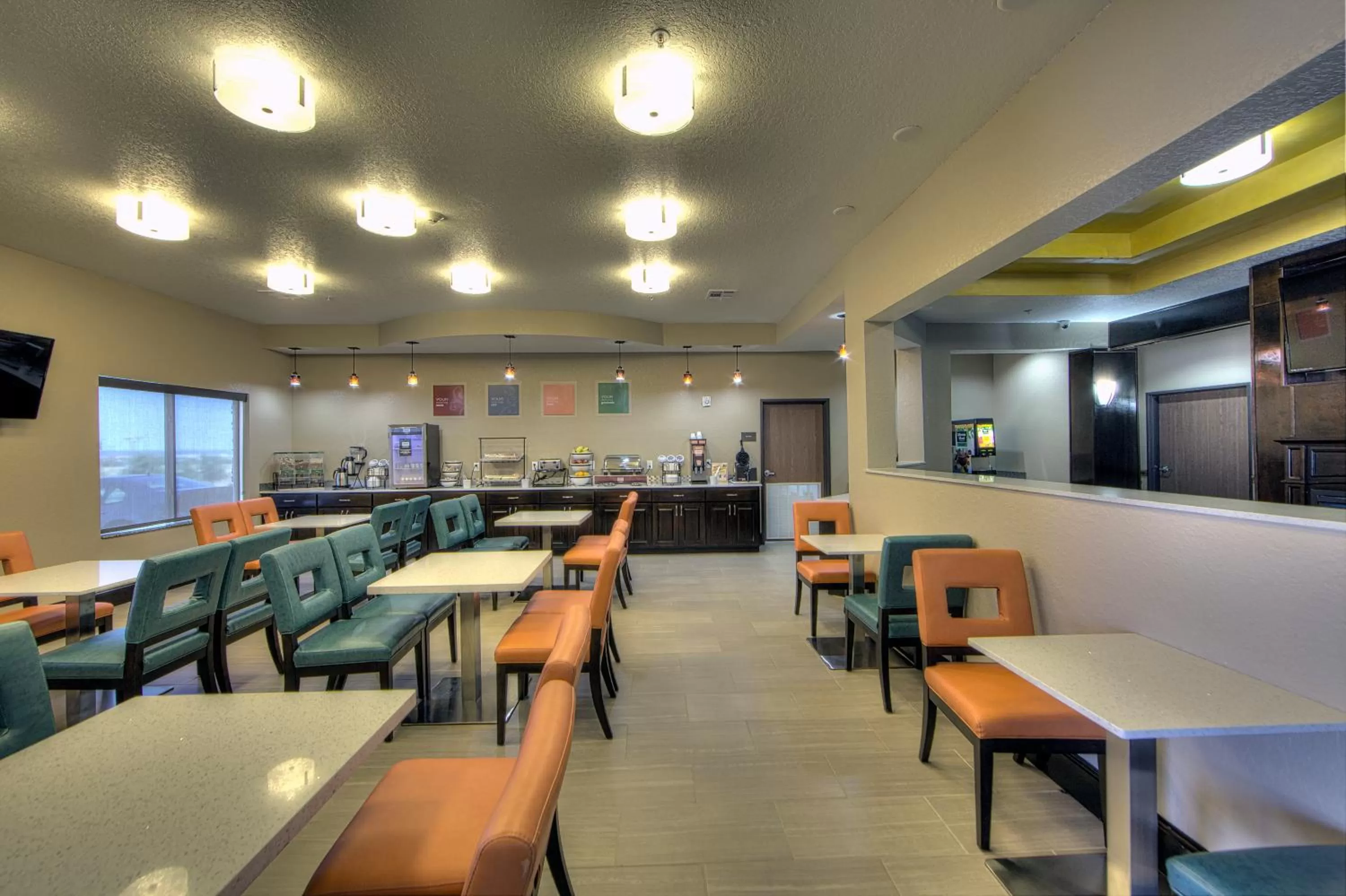 Restaurant/places to eat in Comfort Inn & Suites Fort Worth West I-30 NAS JRB