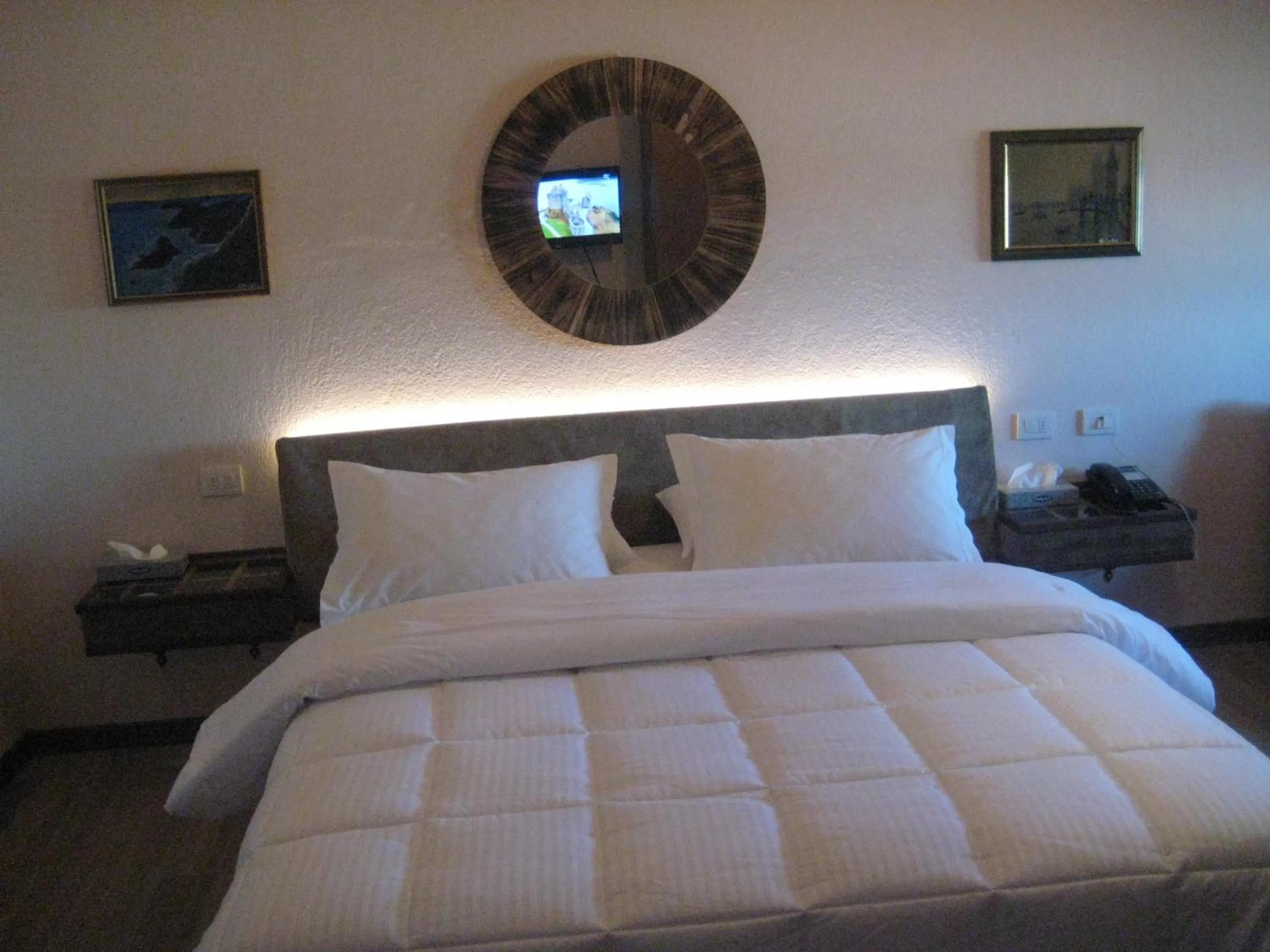 Bed in Drini Hotel