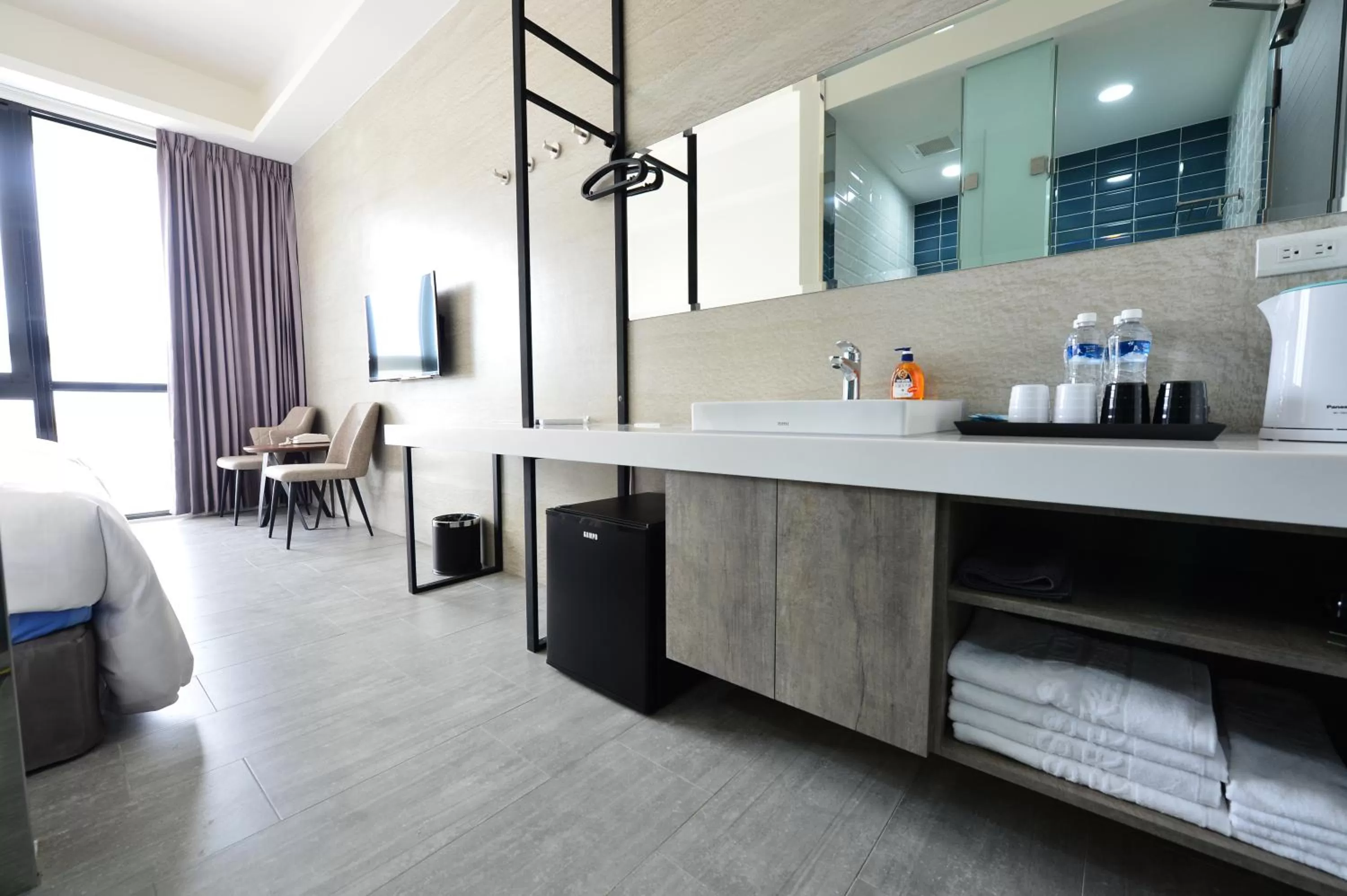 Coffee/tea facilities in Sky Square Business Travel