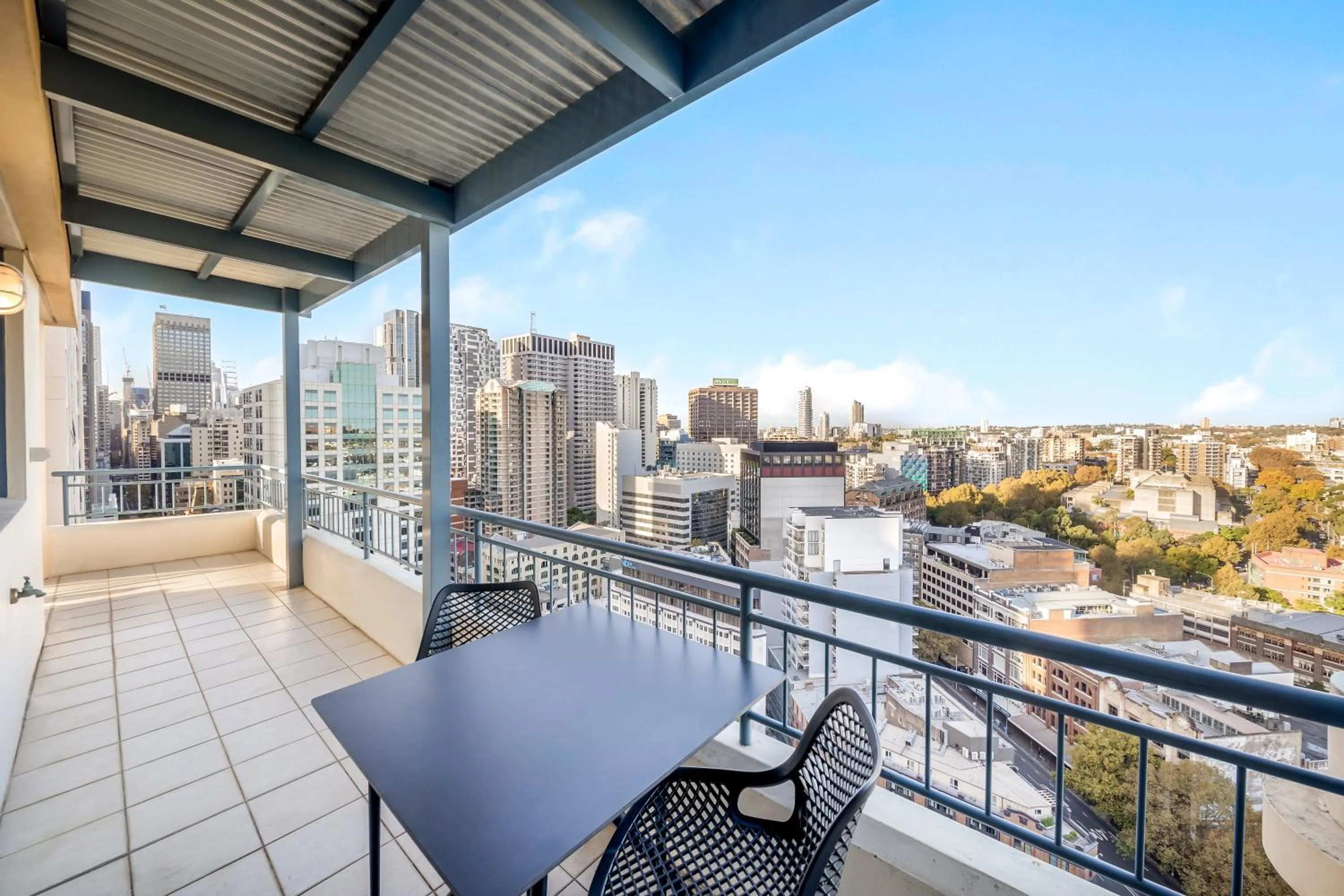Balcony/Terrace in Oaks Sydney Castlereagh Suites