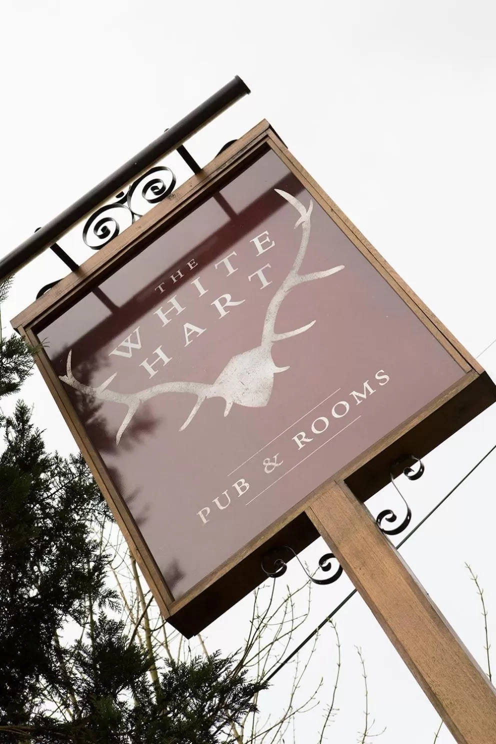 Property logo or sign in The White Hart Ford