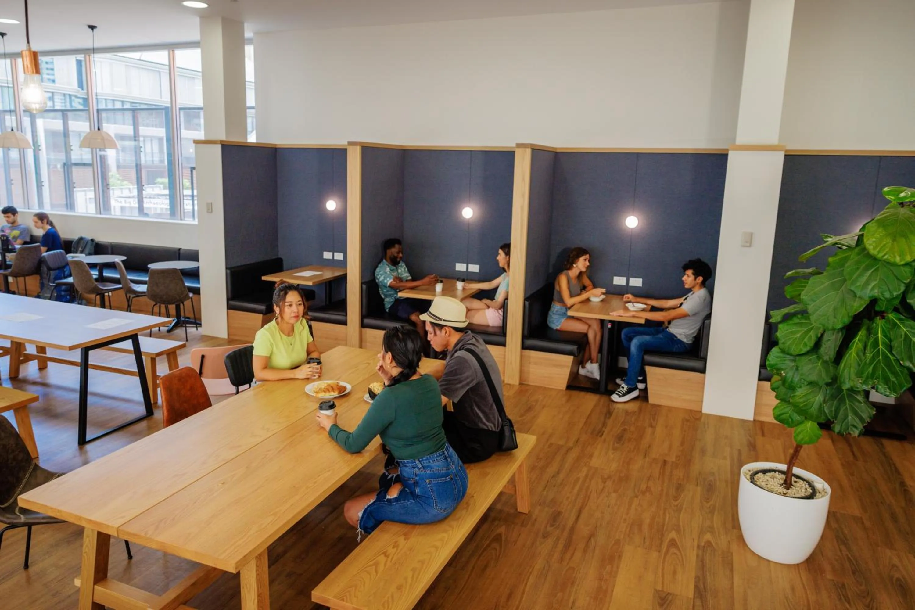 Dining area in YHA Sydney Harbour