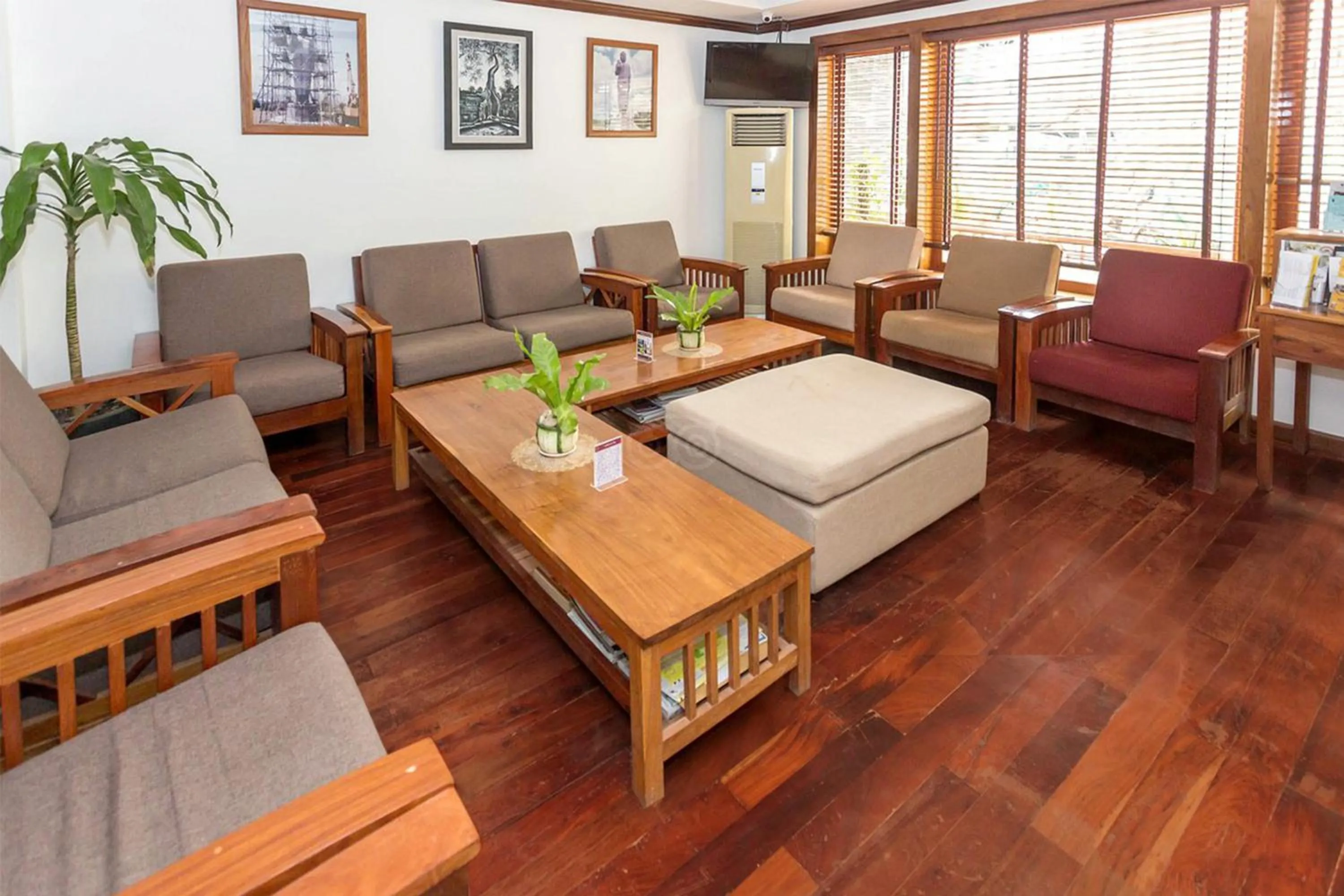 Lobby or reception in Cheathata CTA Hotel Siem Reap