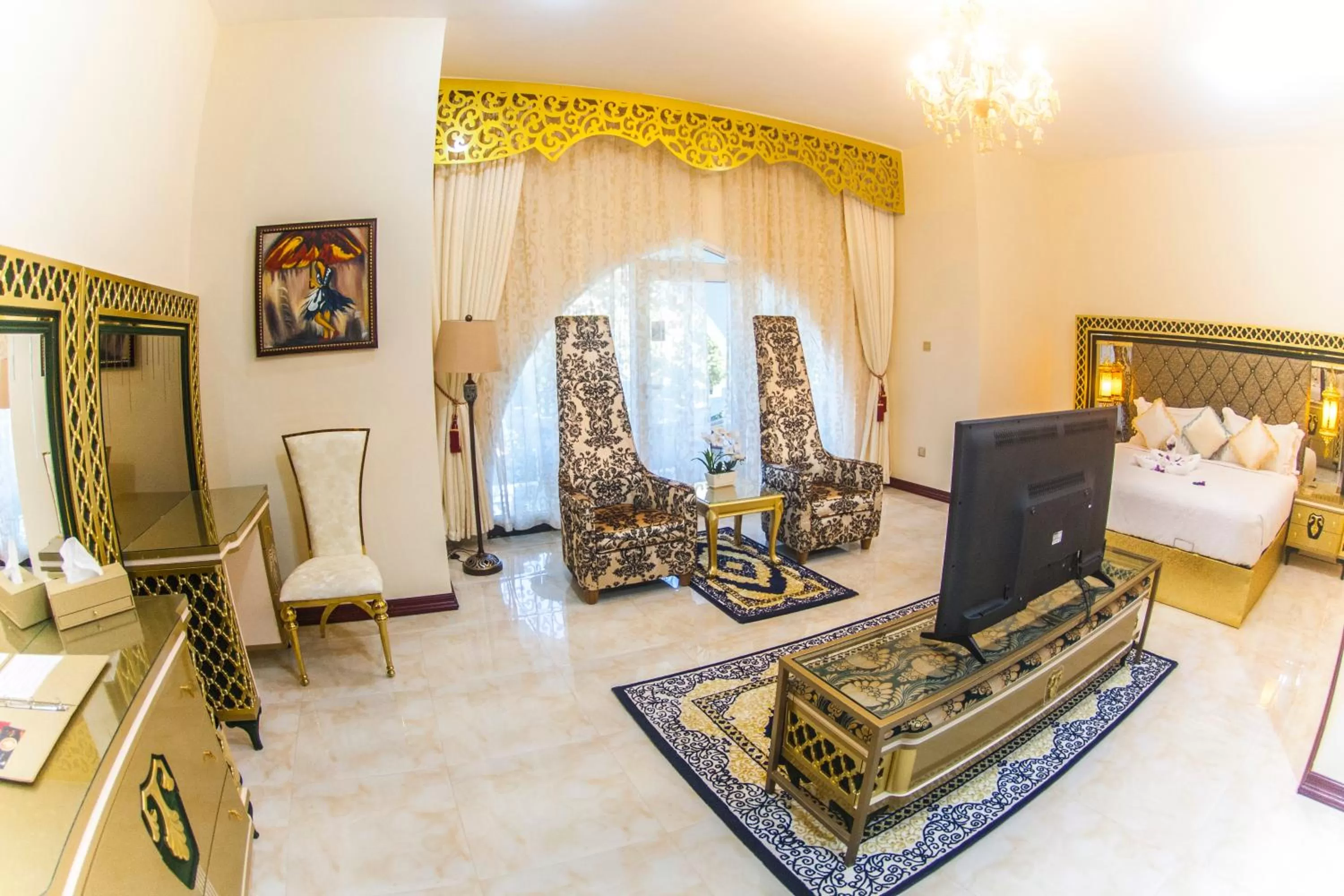 TV and multimedia in Madinat Al Bahr Business & Spa Hotel