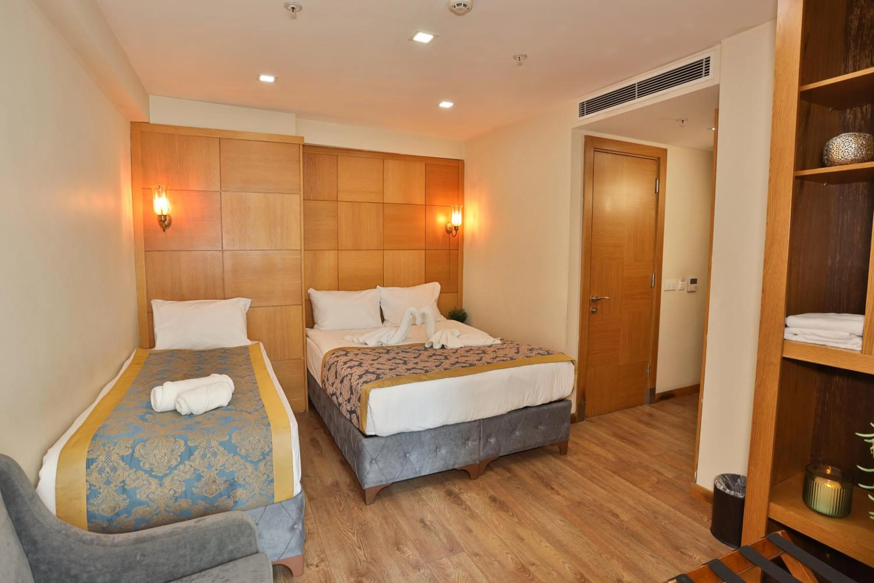 Bedroom, Bed in Cumbali Plaza Hotel