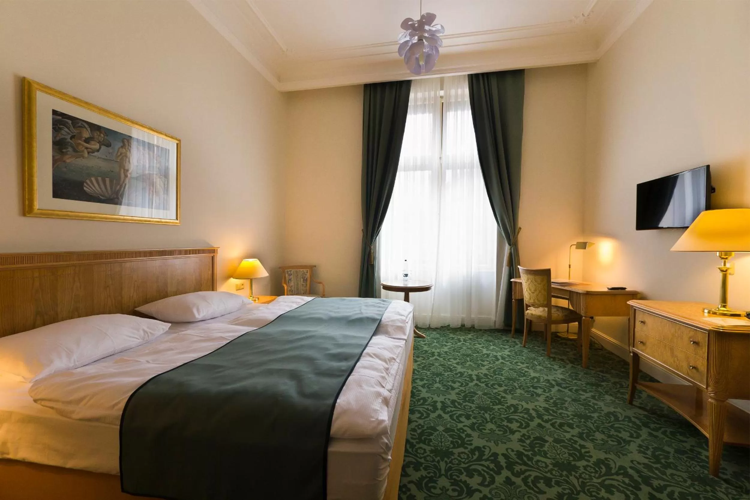 Facility for disabled guests, Bed in Grandhotel Ambassador Národní Dům