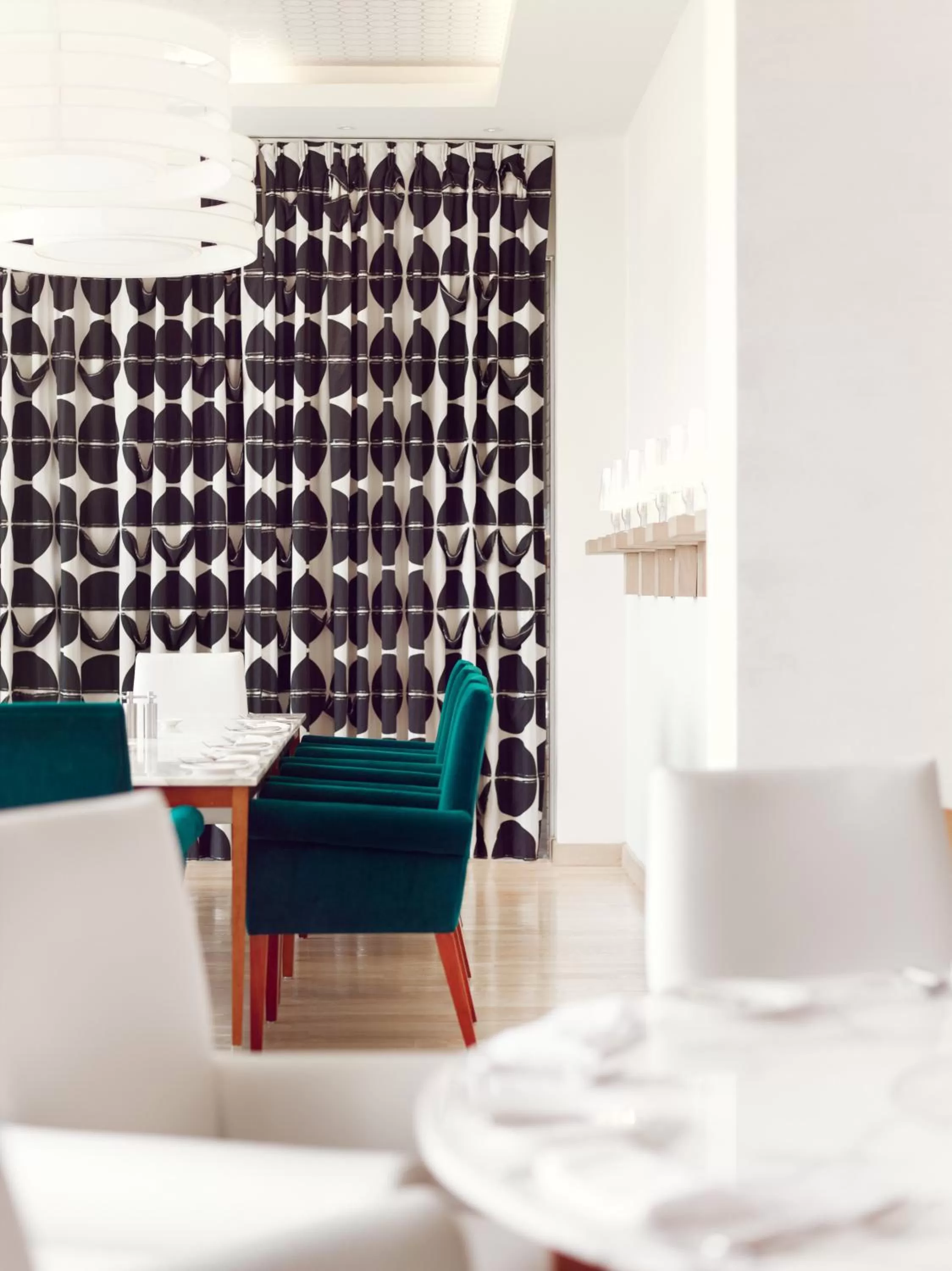 Restaurant/places to eat in Raffles Dubai