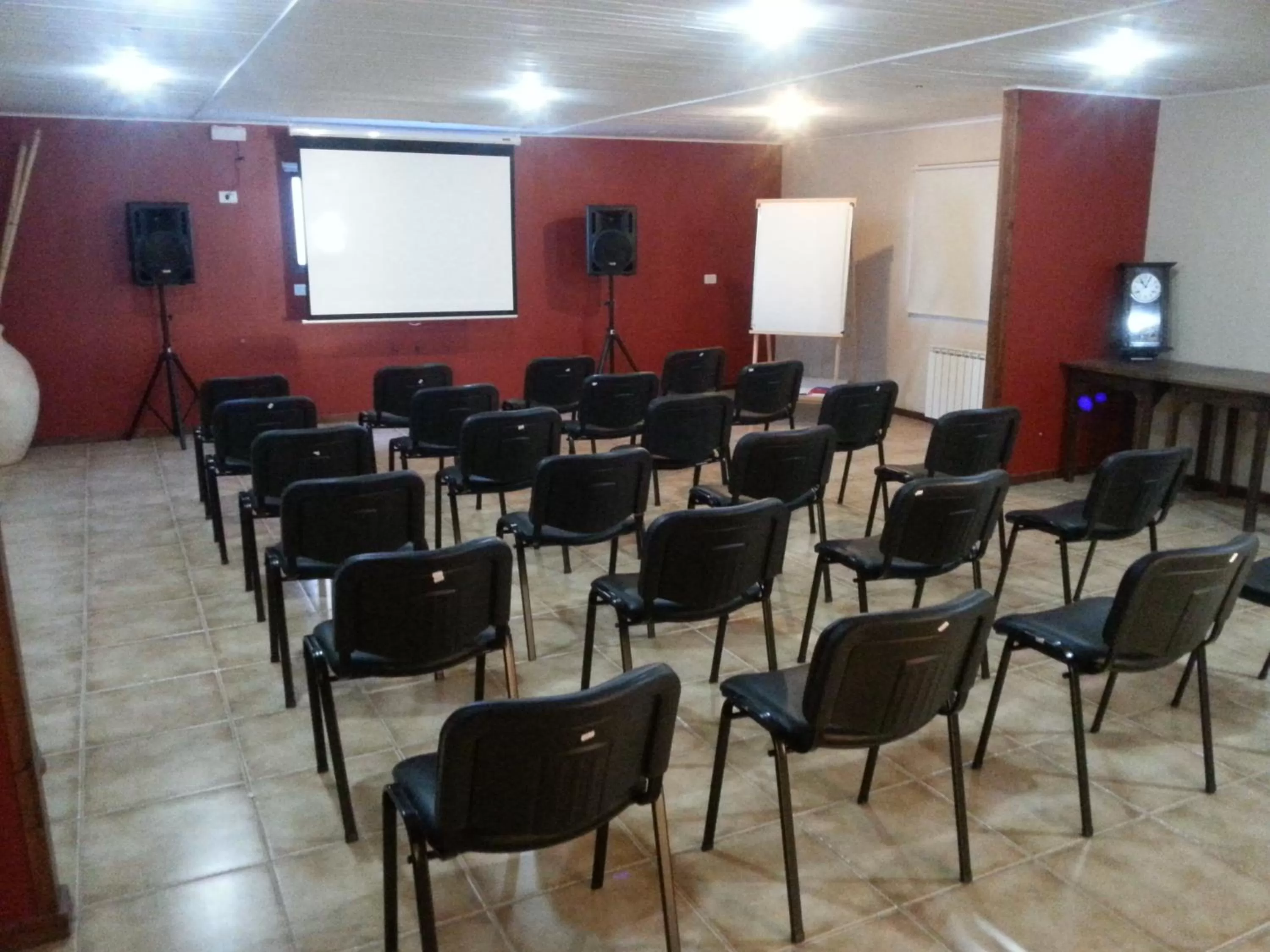 Meeting/conference room in Hotel Mora